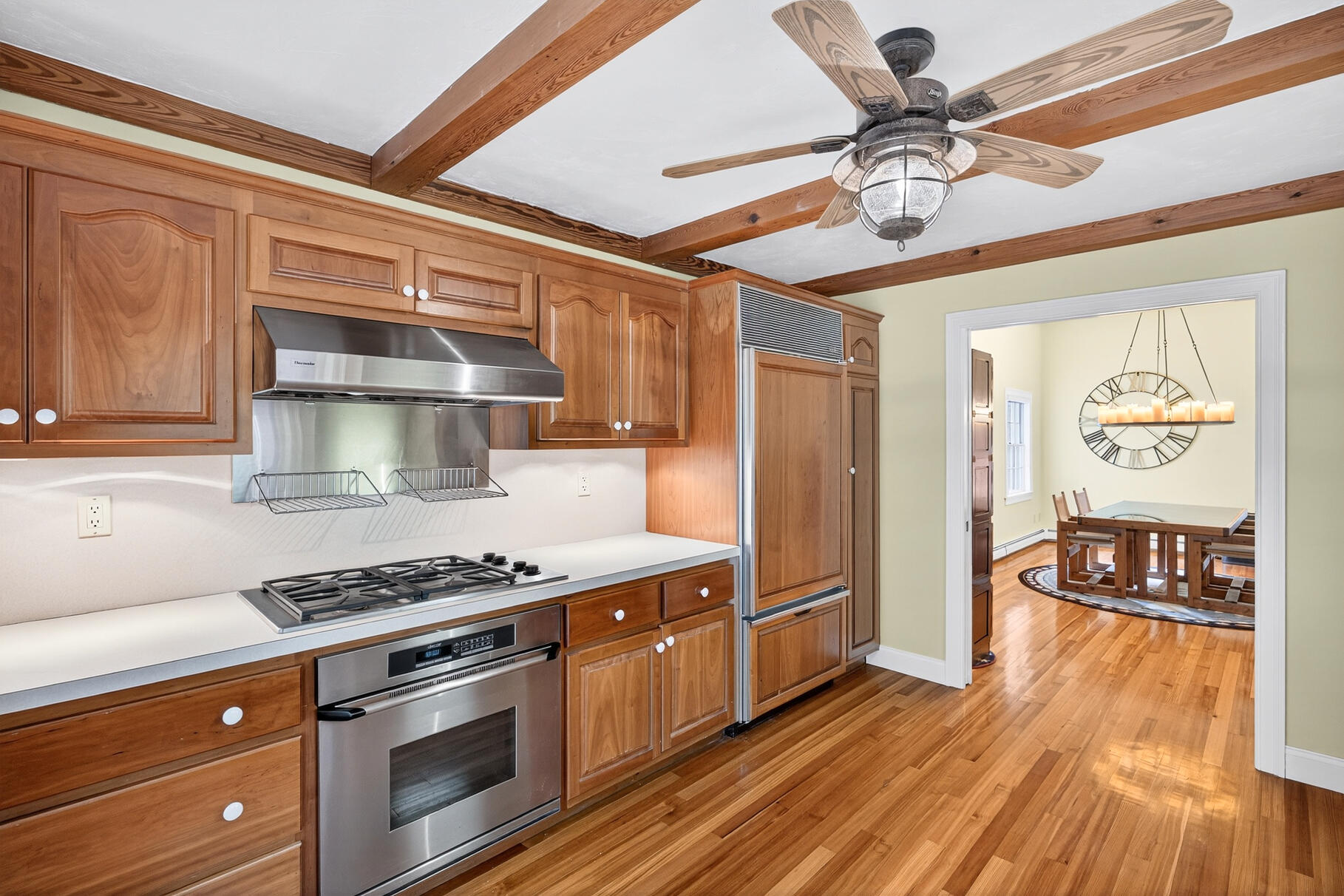 70 North Road, Pocasset