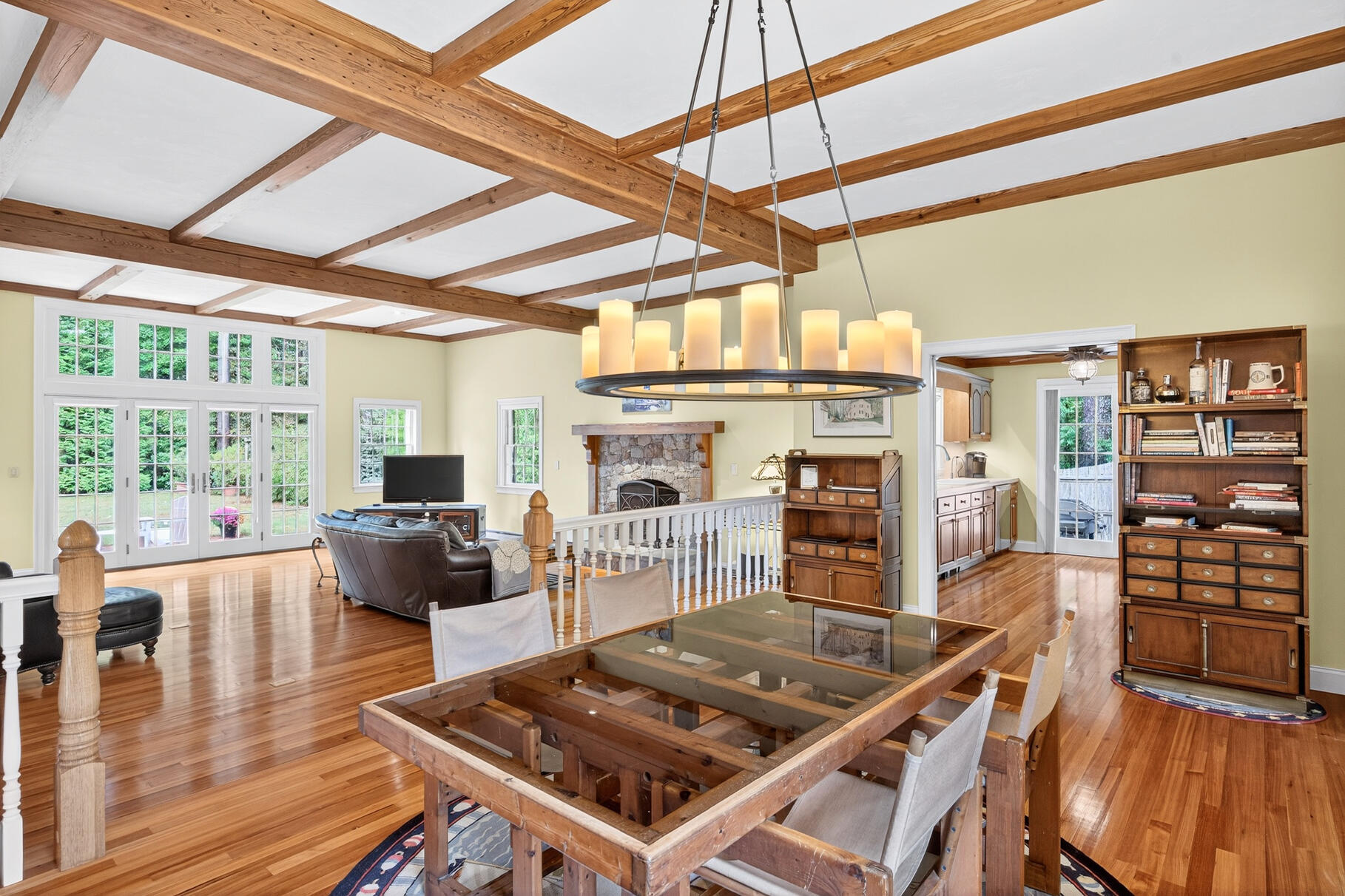 70 North Road, Pocasset