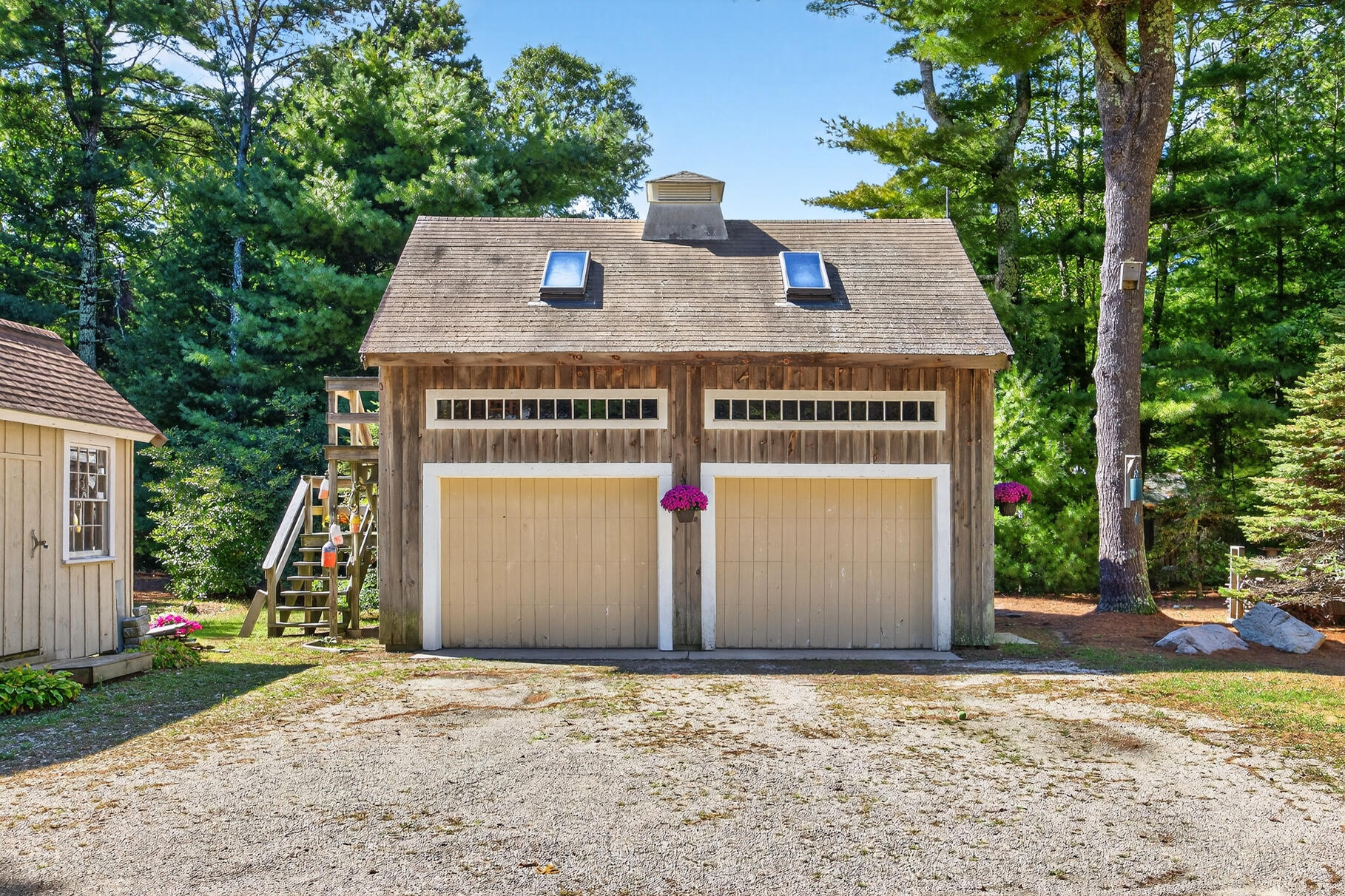 70 North Road, Pocasset