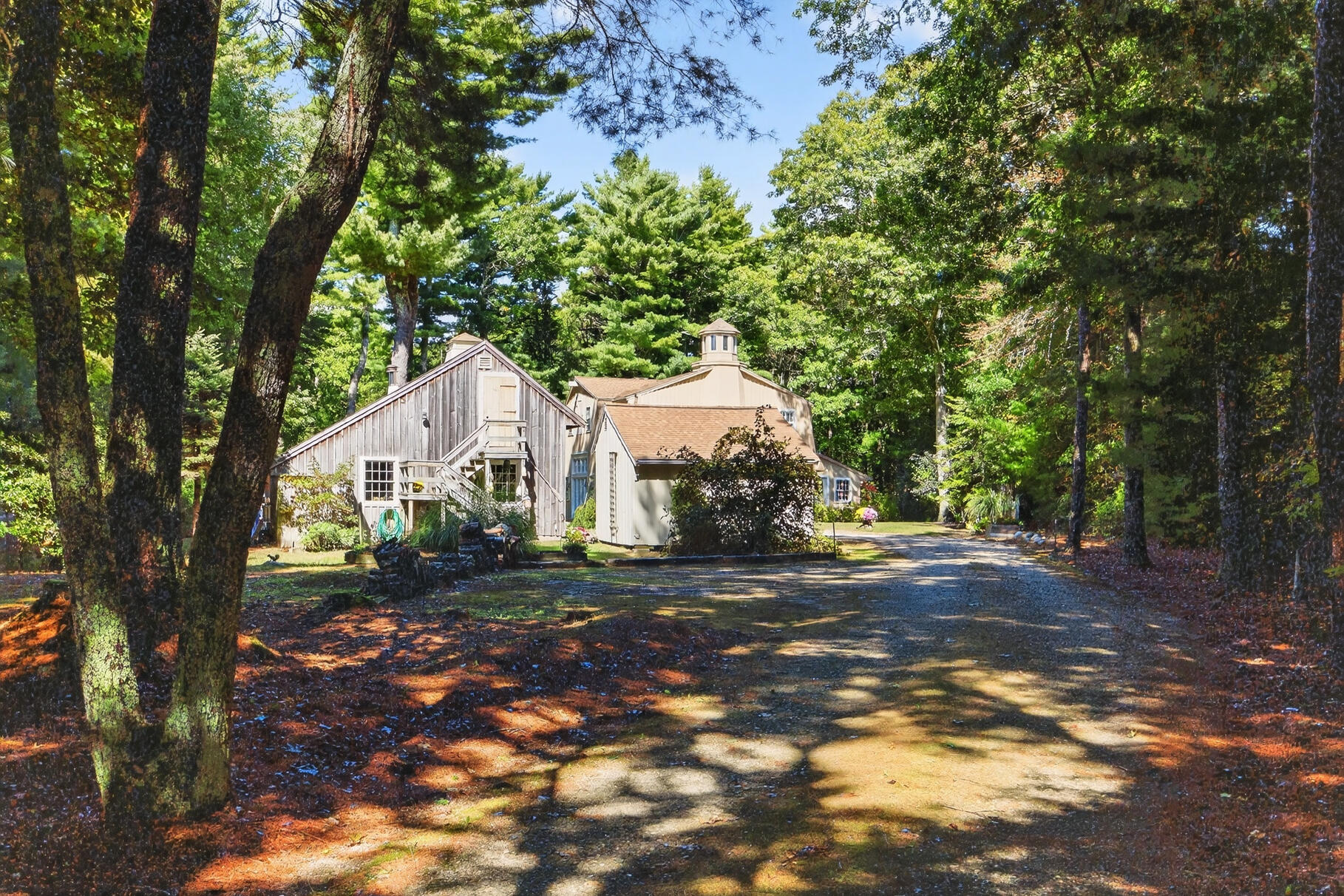 70 North Road, Pocasset