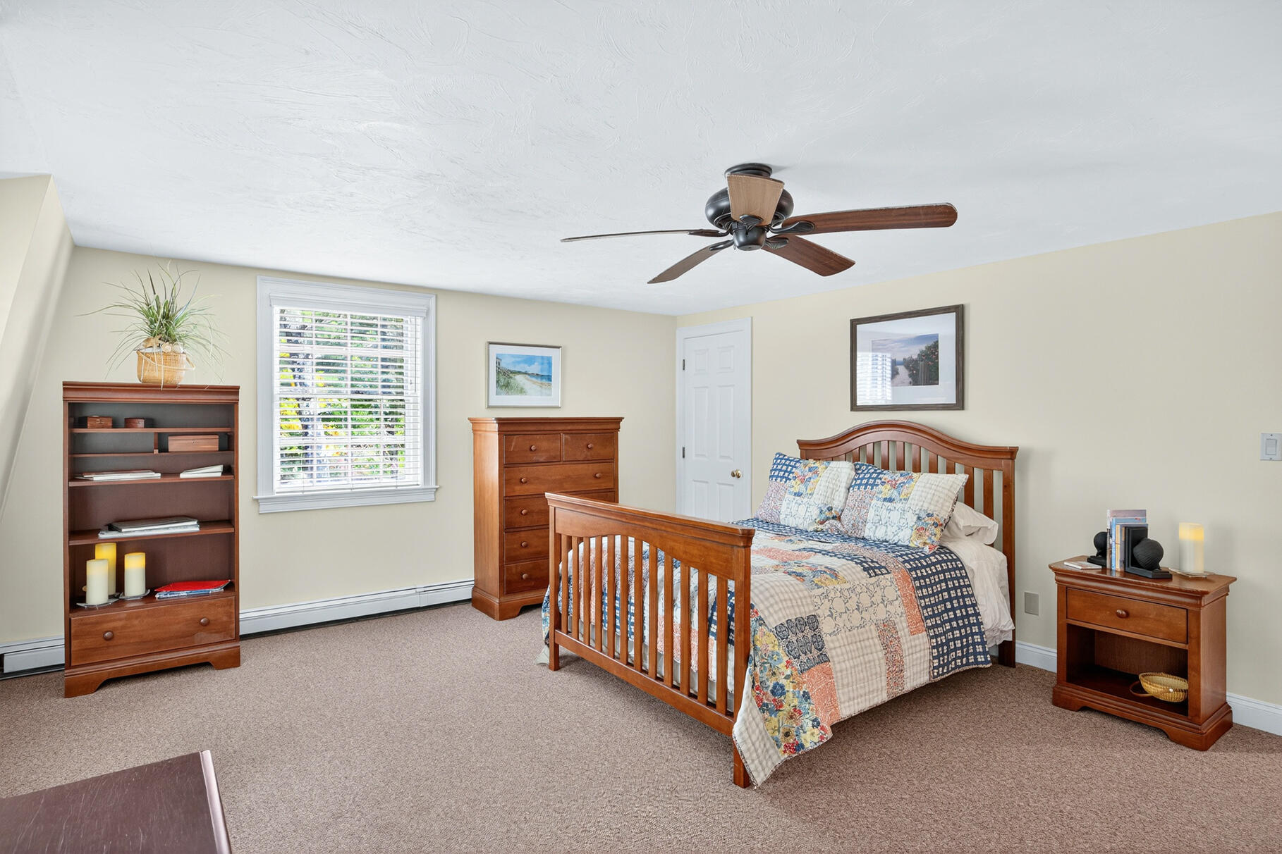 70 North Road, Pocasset