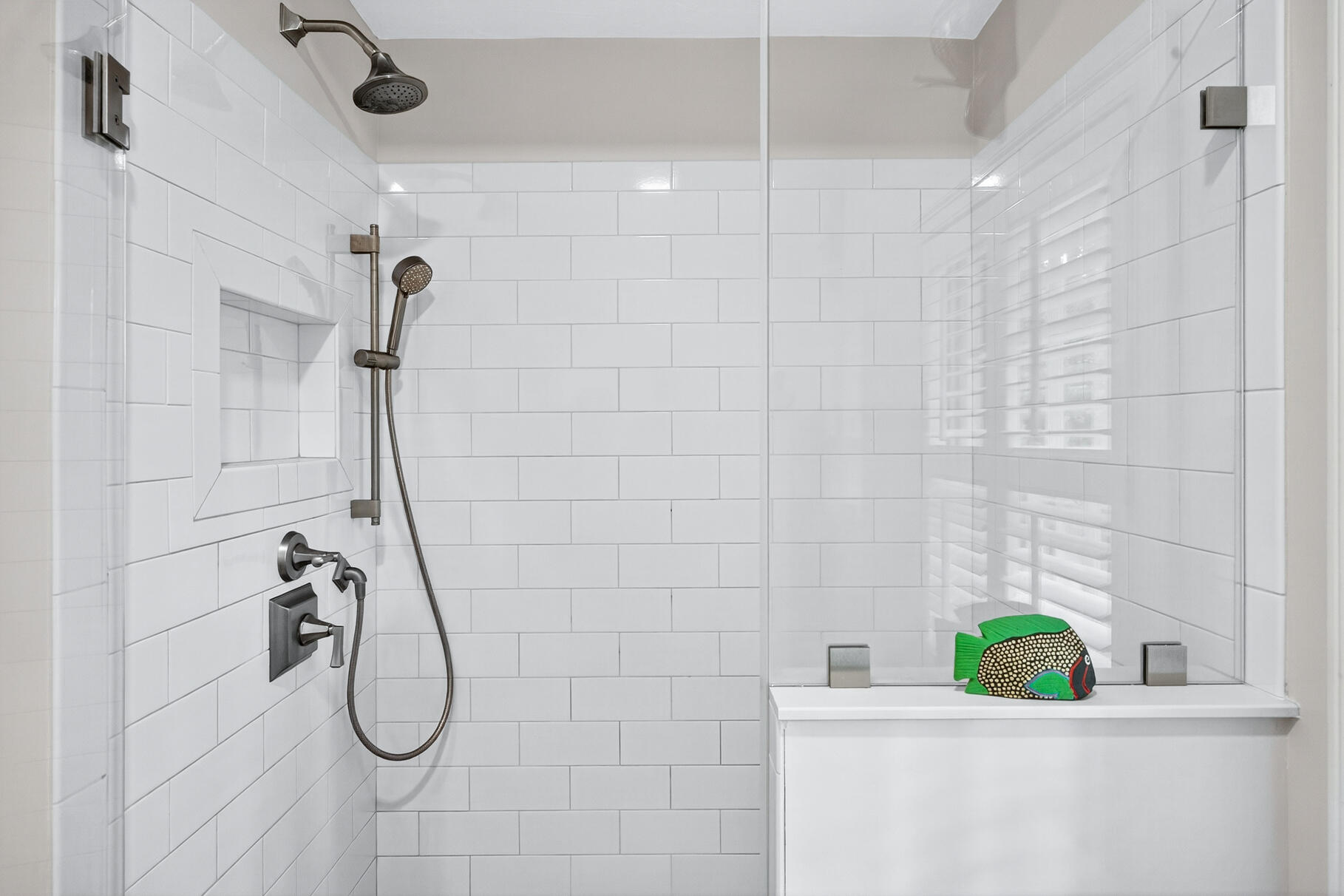 70 North Road, Pocasset