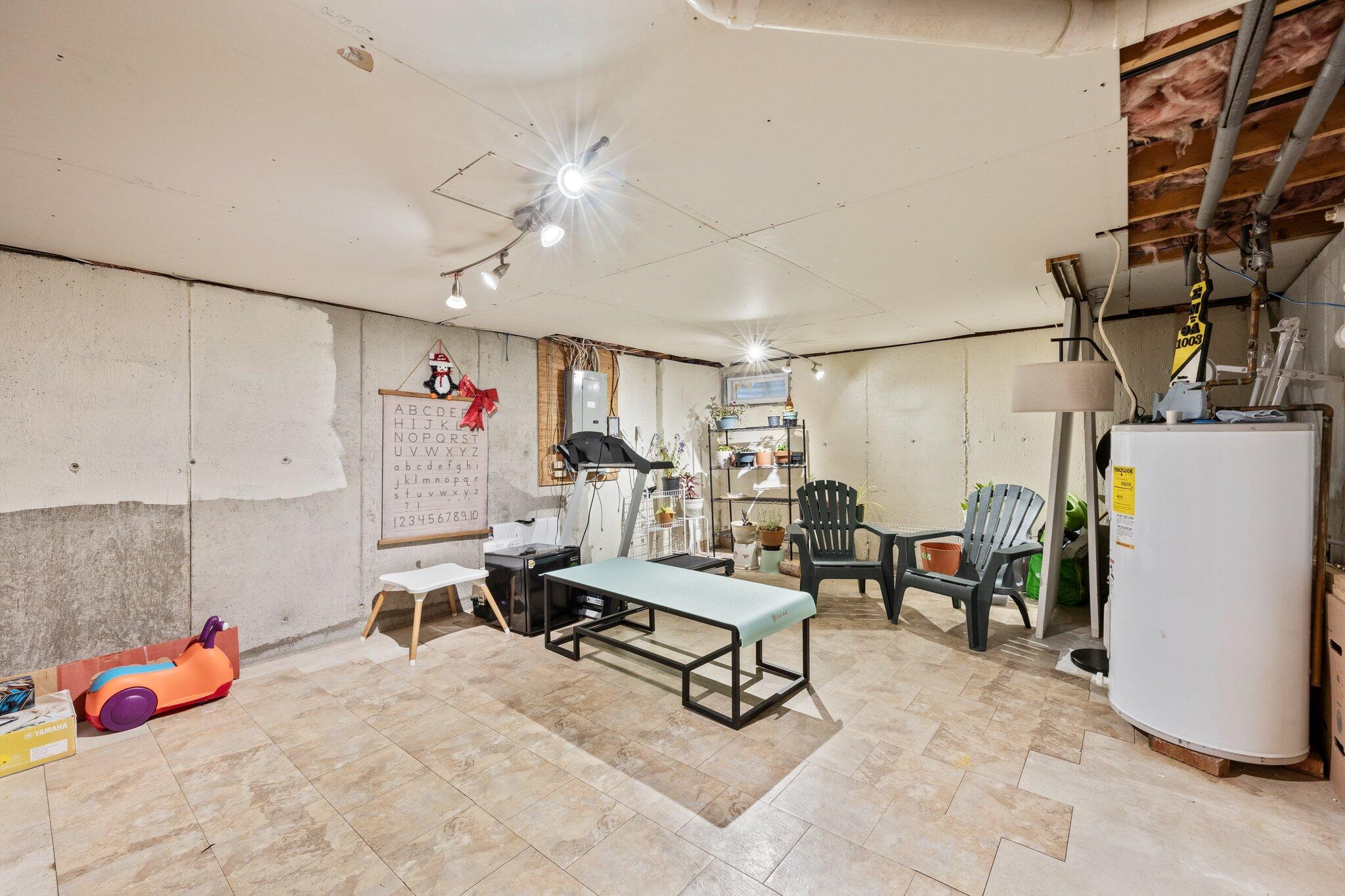 300 Falmouth Road APT 21E