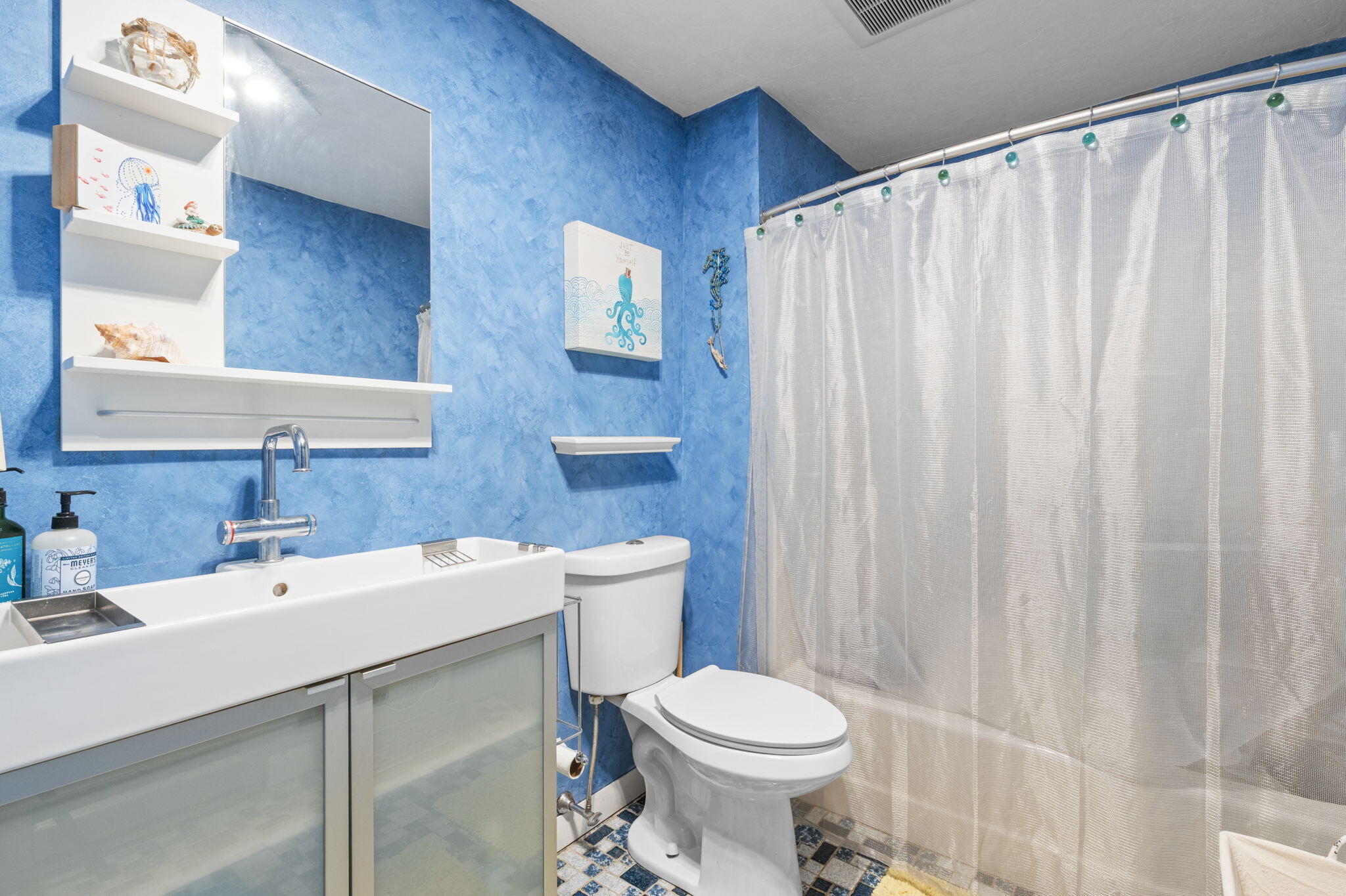 300 Falmouth Road APT 20C