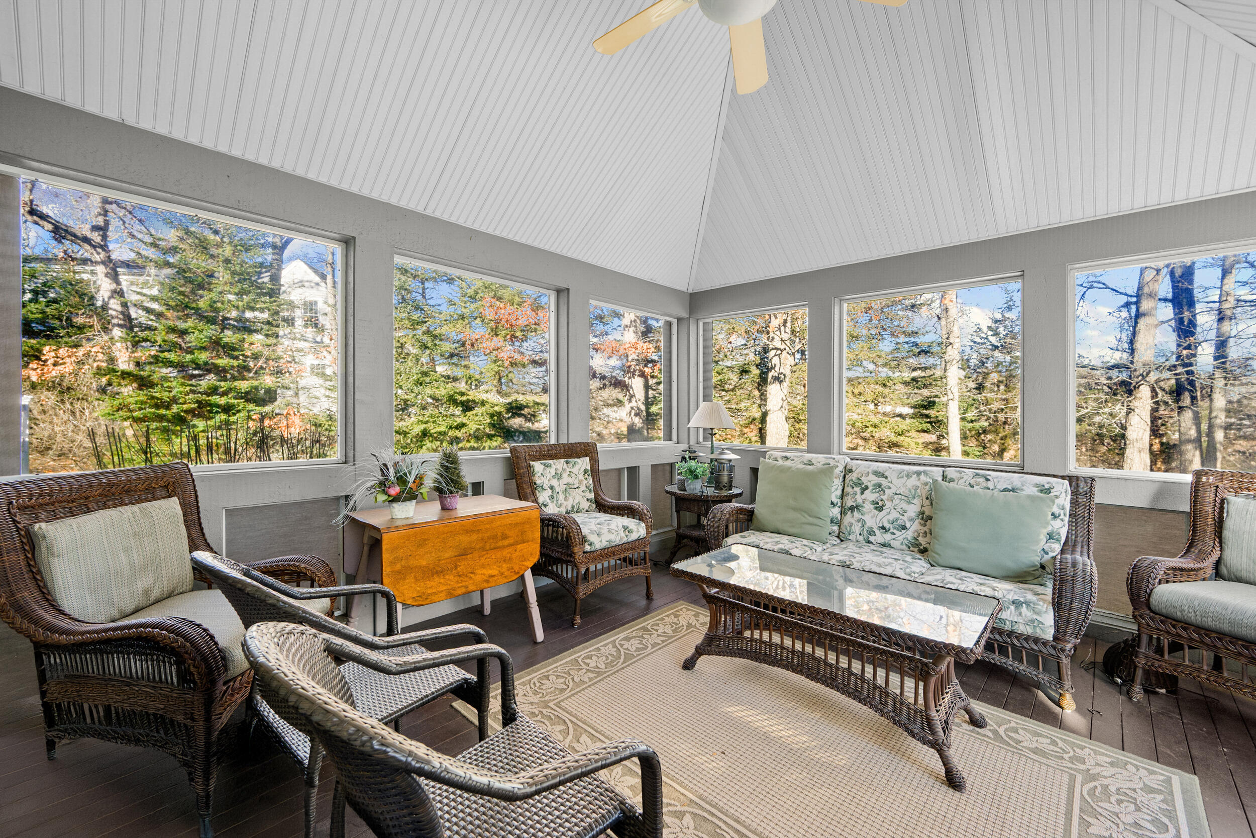 52 Old Dock Lane