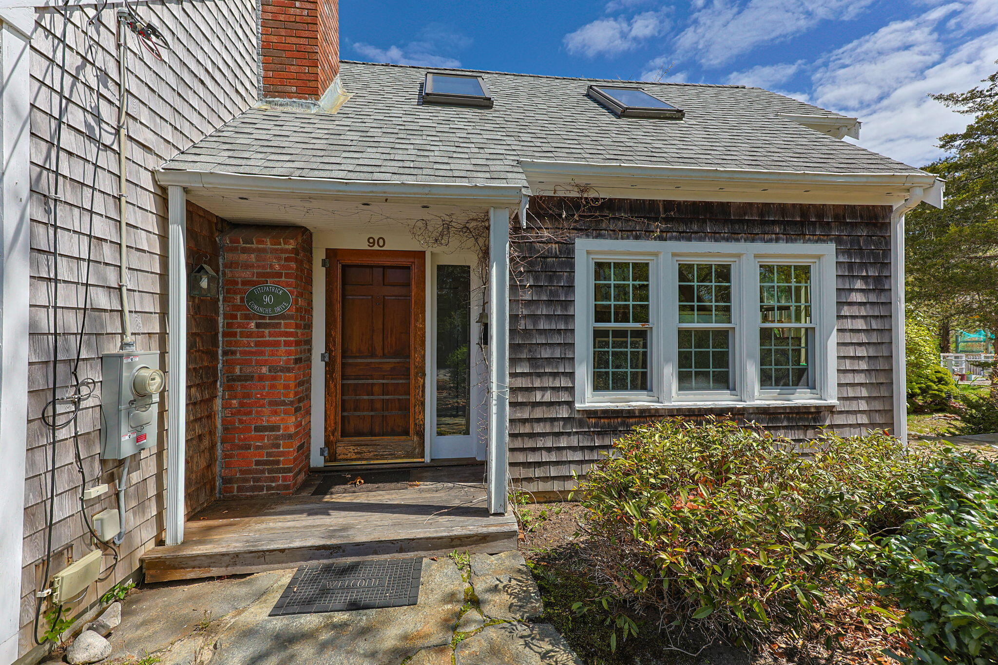 90 Comanche Drive