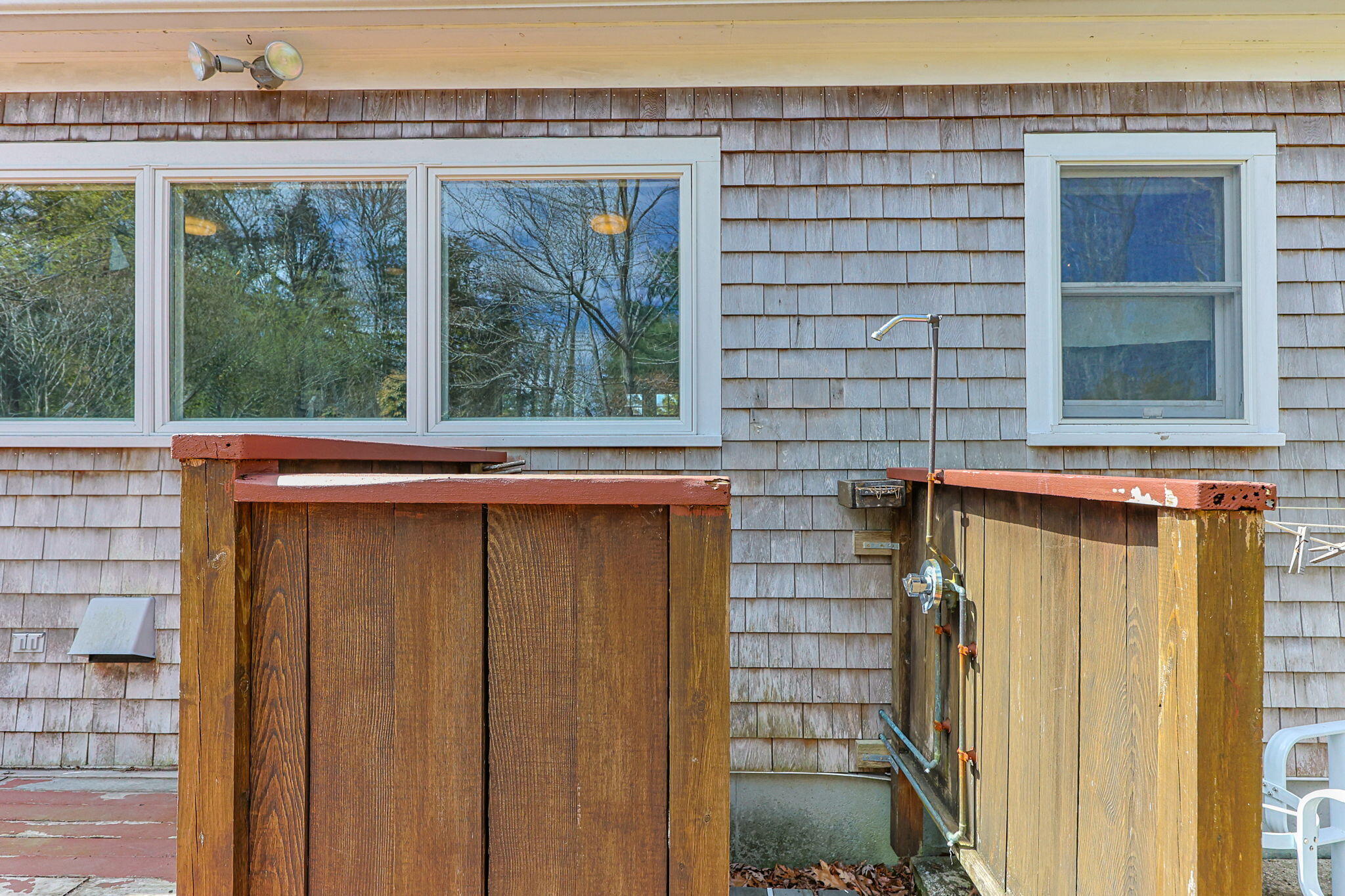 90 Comanche Drive
