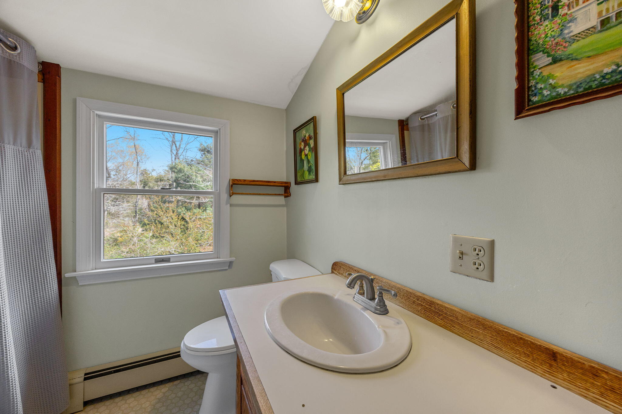 90 Comanche Drive