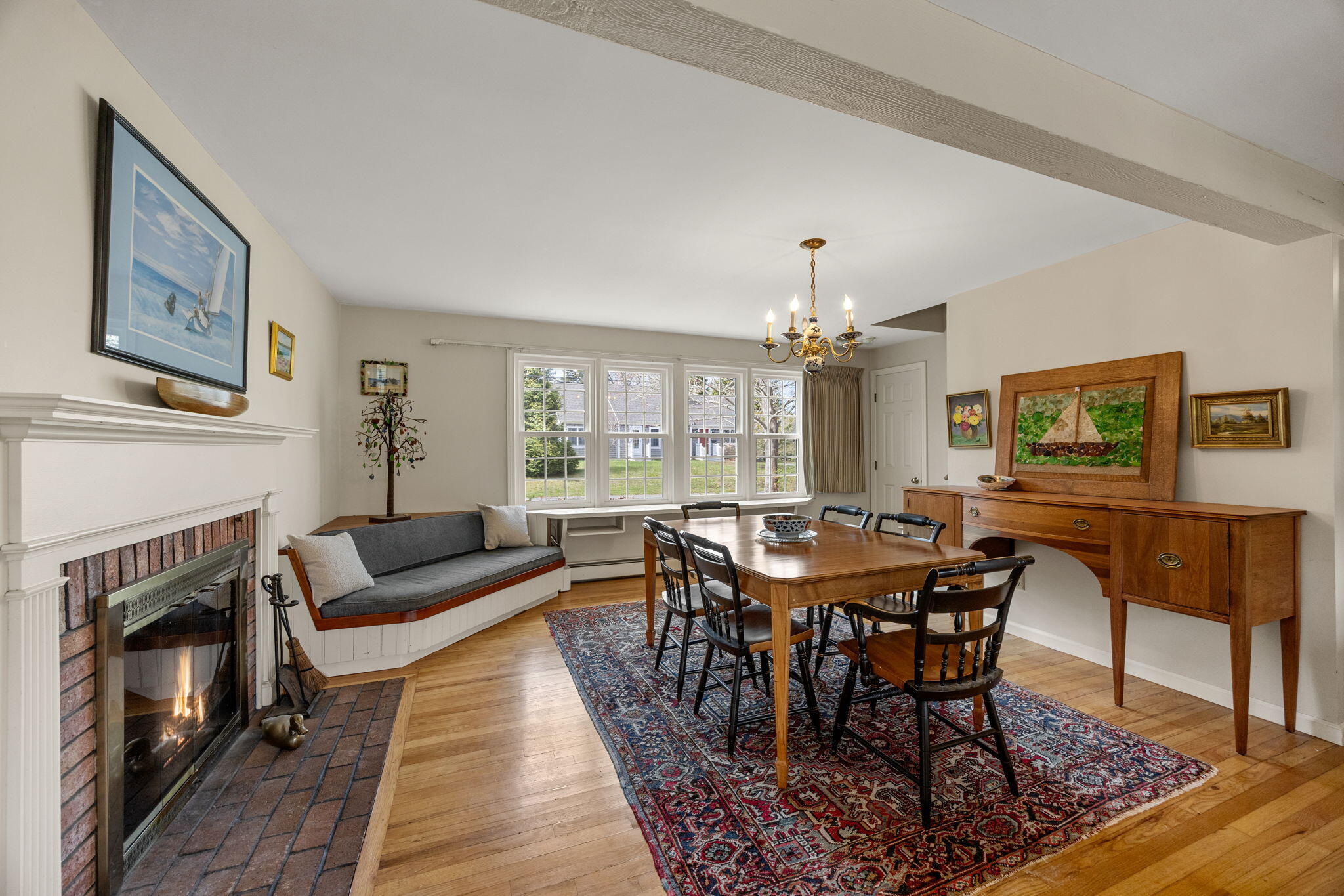 90 Comanche Drive
