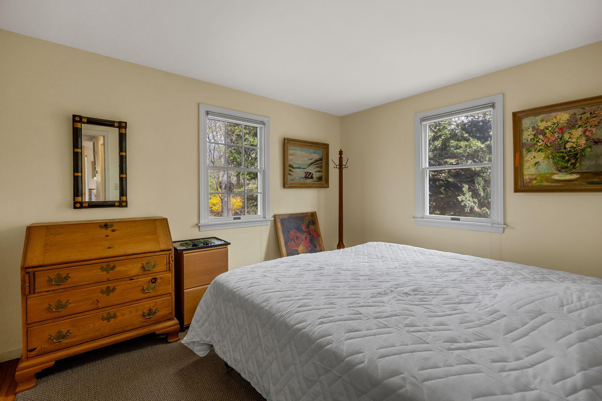 90 Comanche Drive