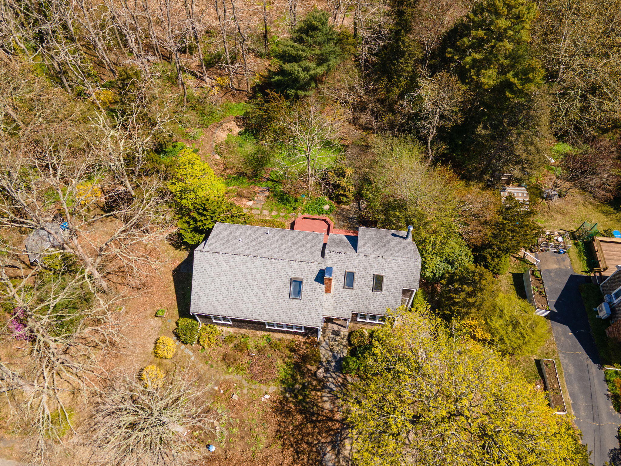90 Comanche Drive