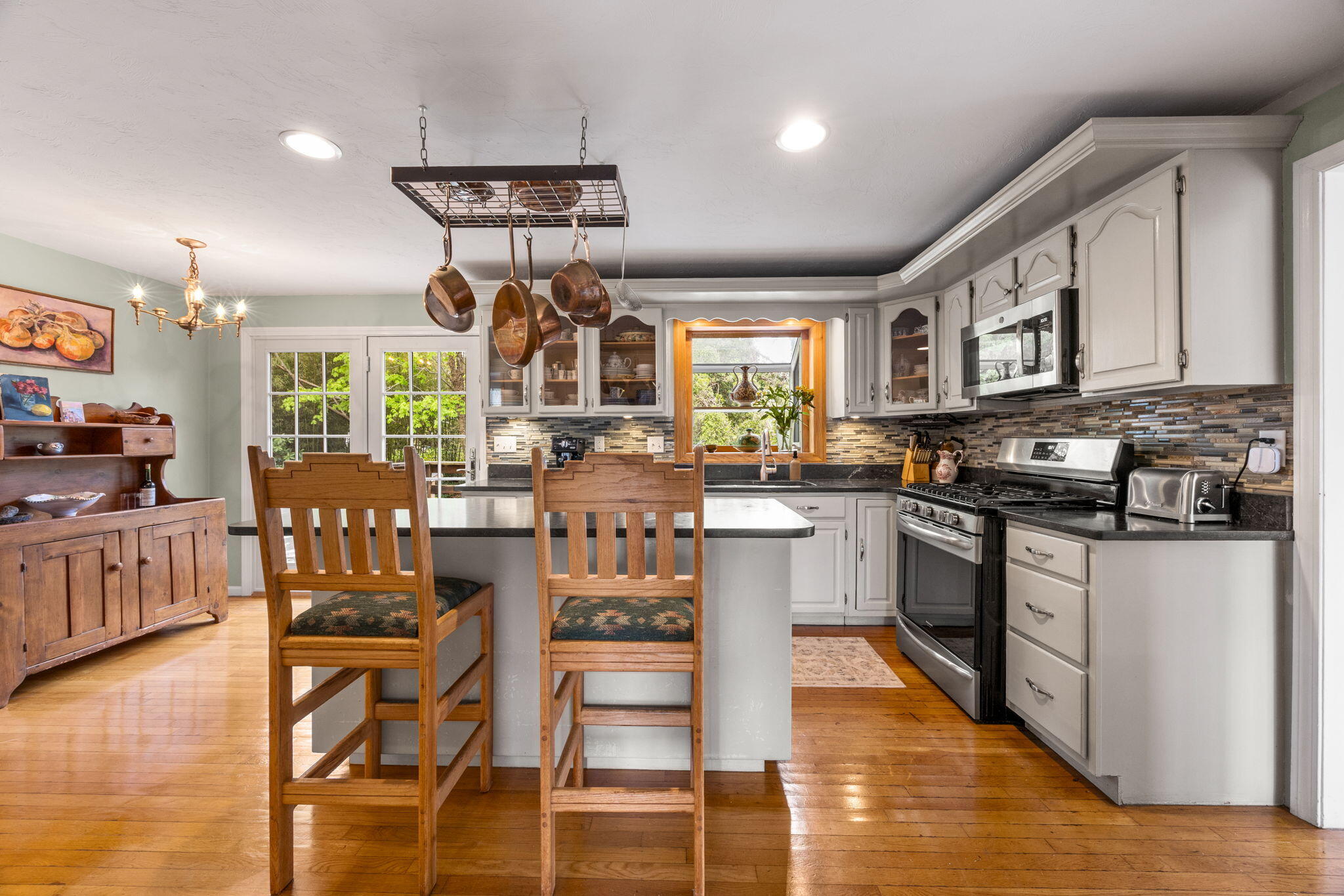 1120 Shore Road
