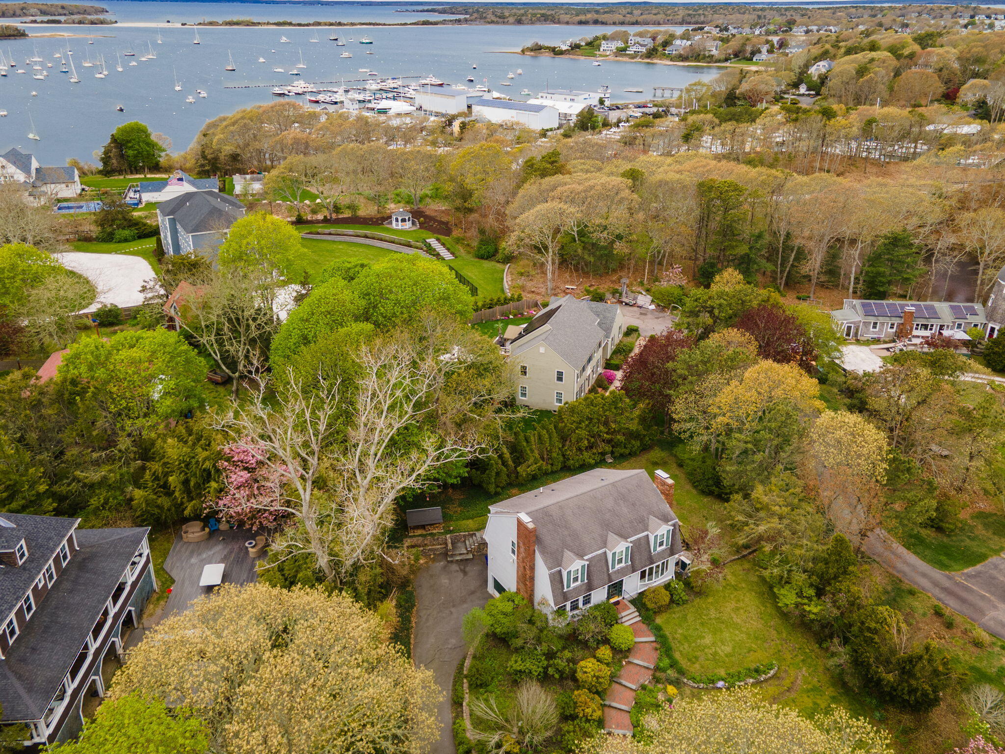 1120 Shore Road