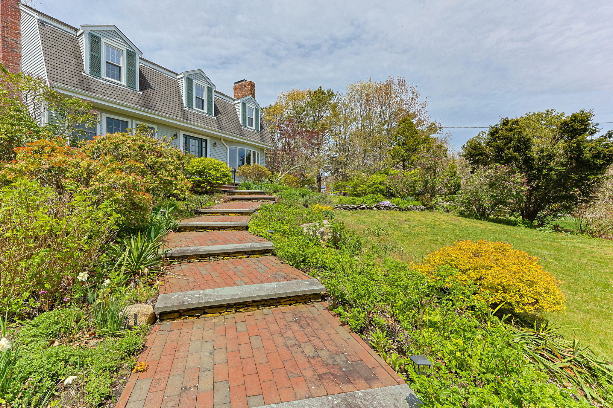 1120 Shore Road