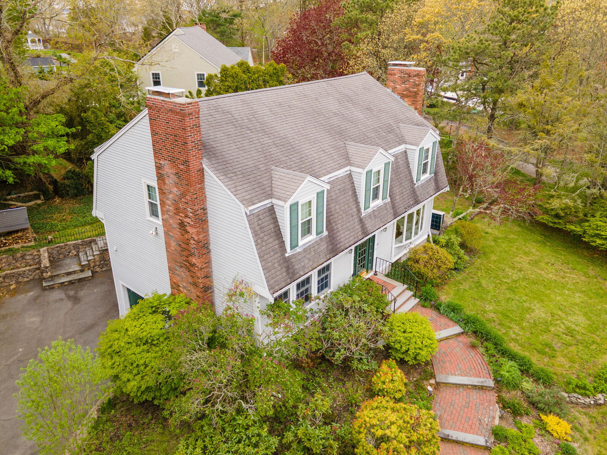 1120 Shore Road