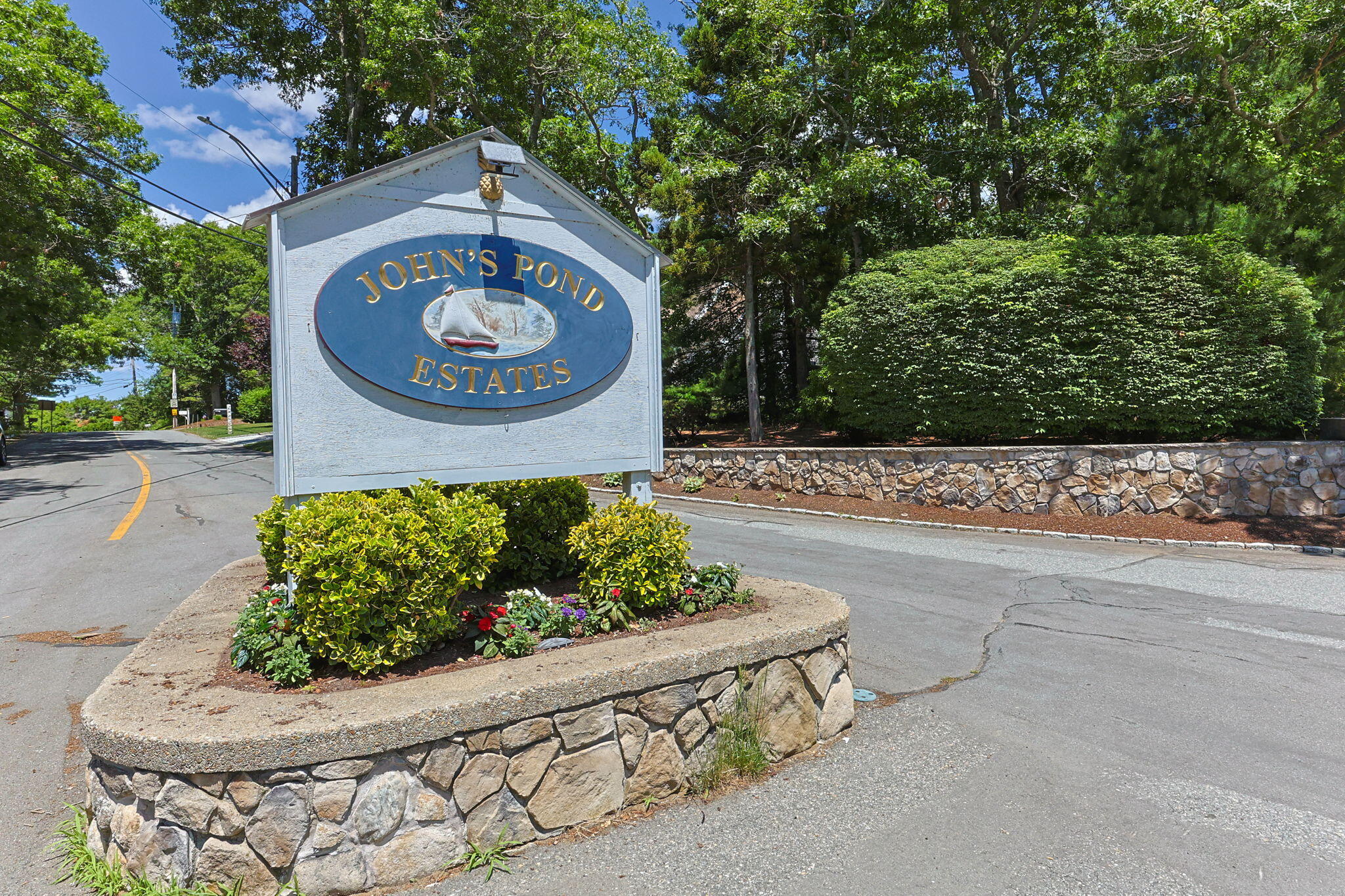 166 James Circle