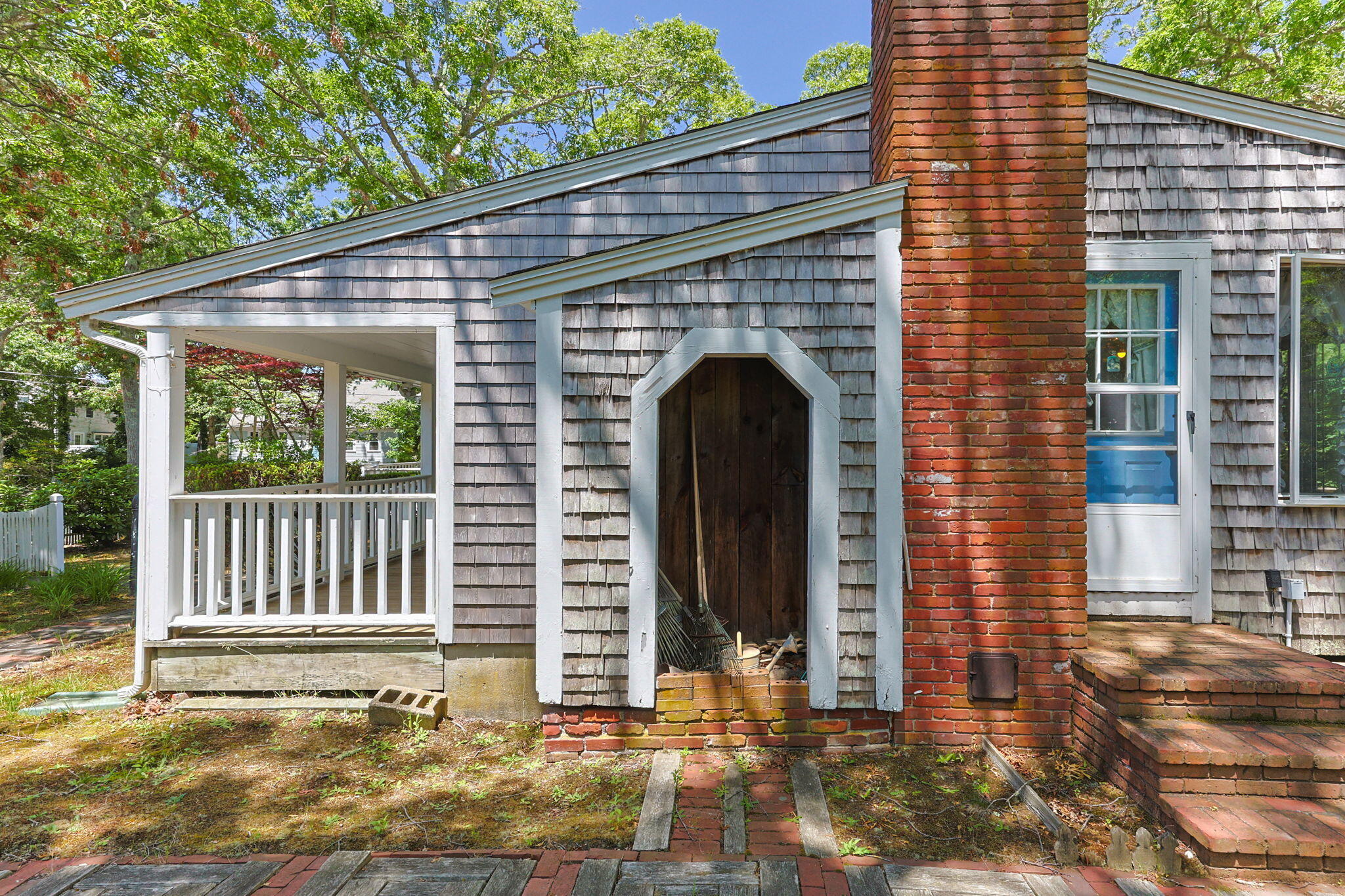 166 James Circle