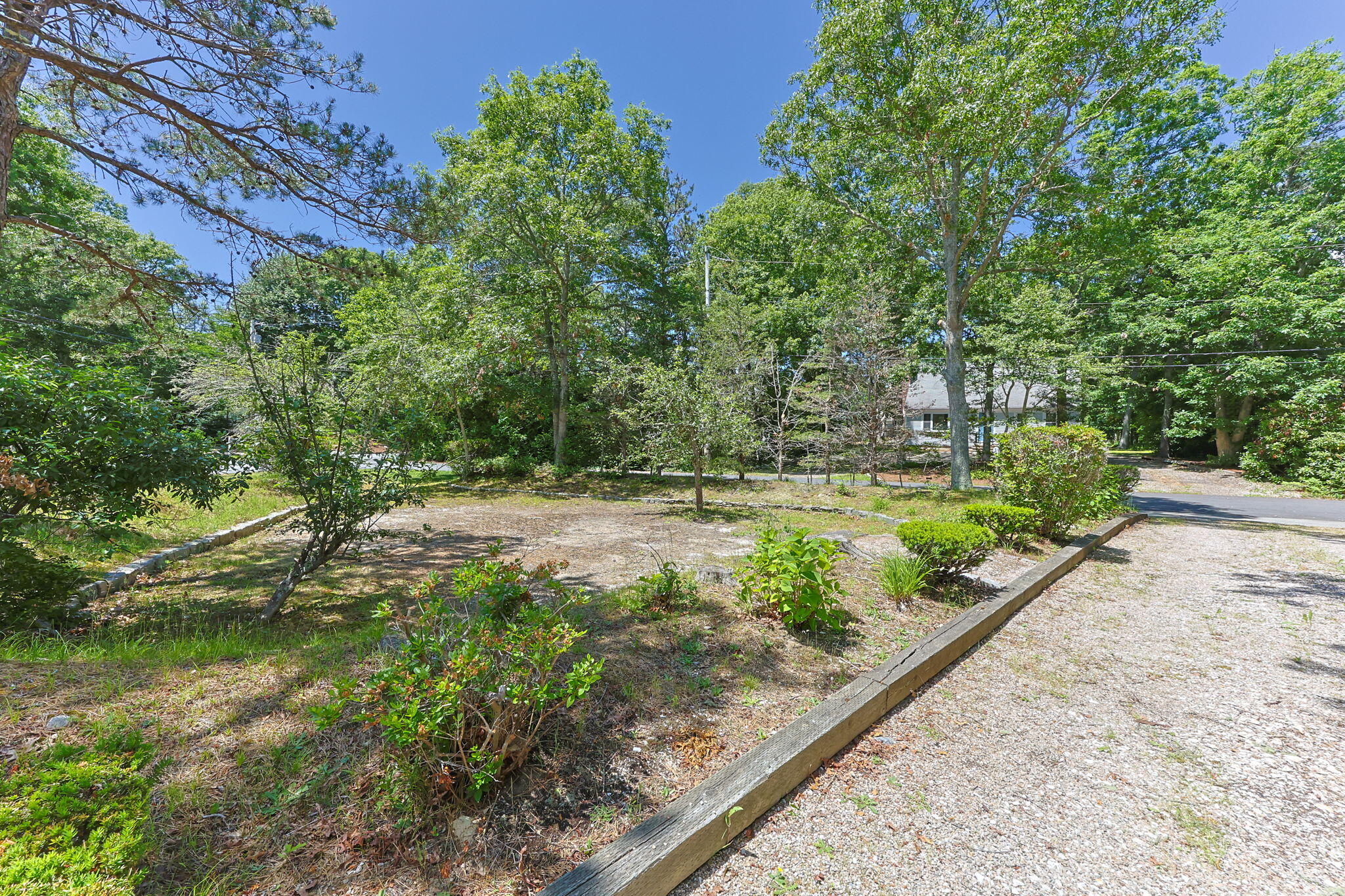 166 James Circle