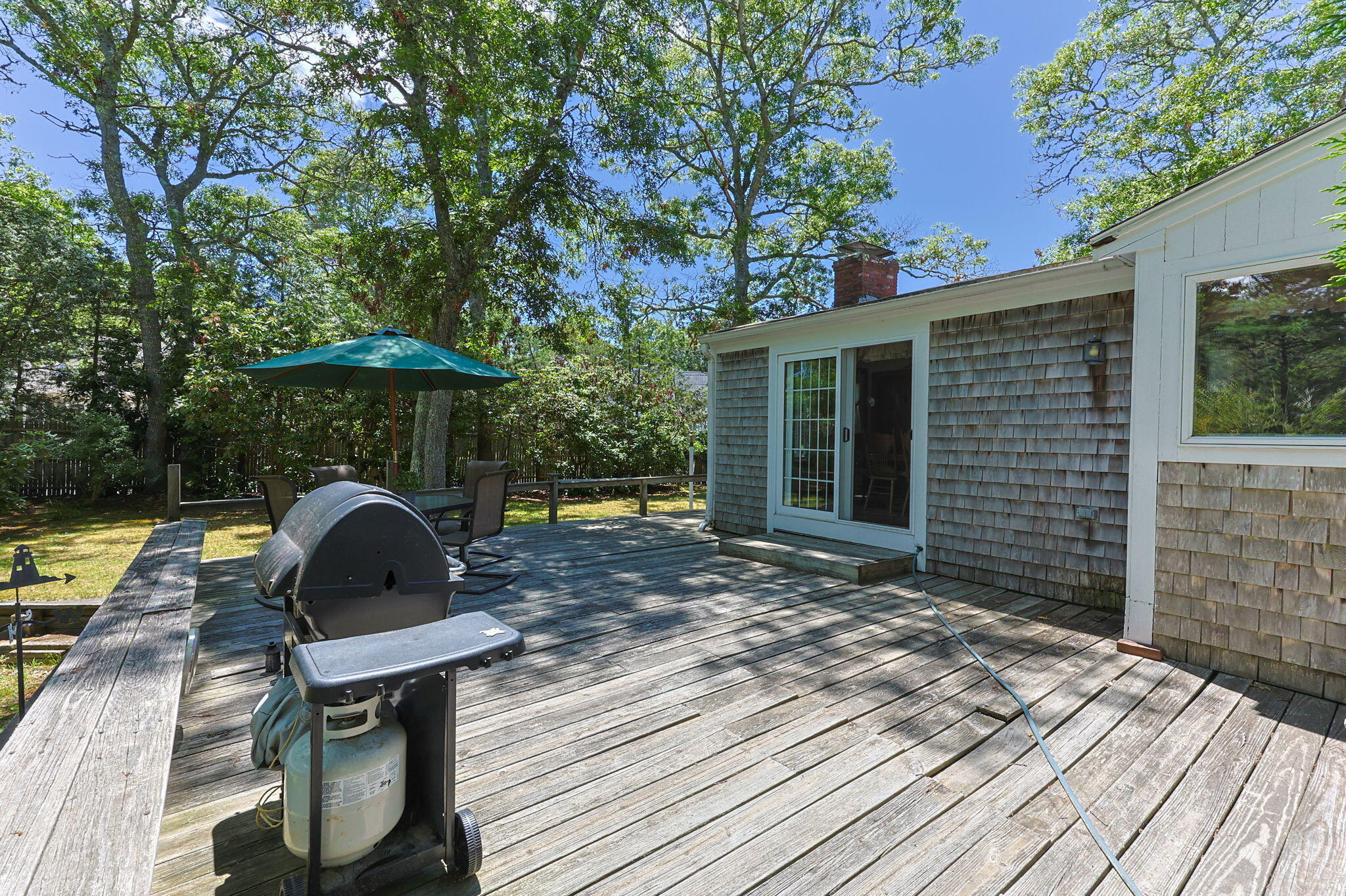 166 James Circle