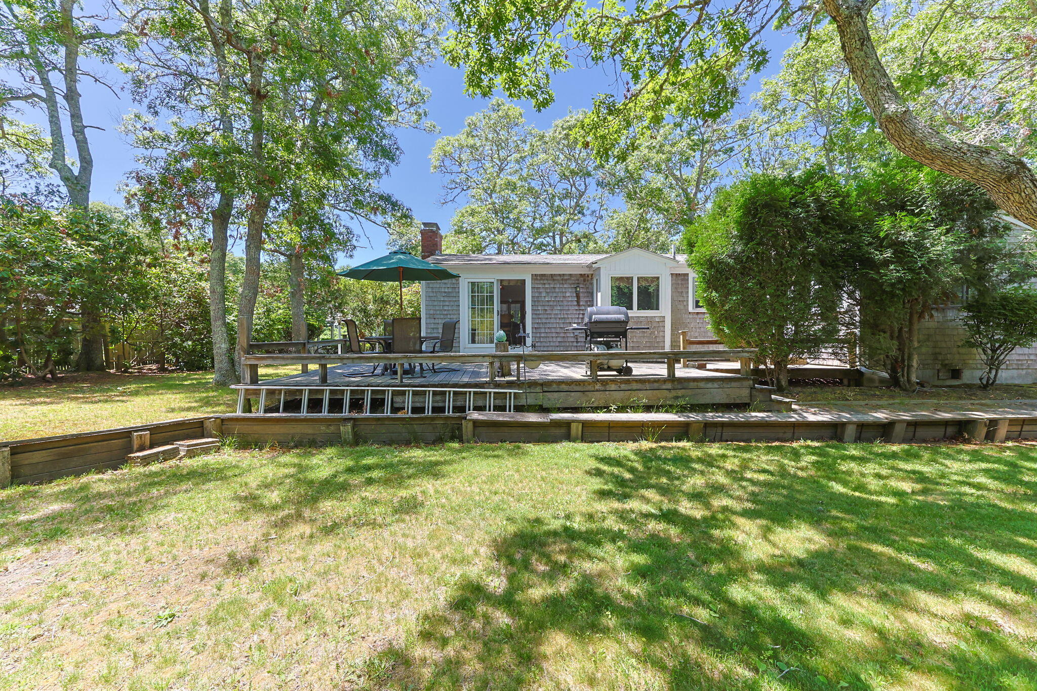 166 James Circle