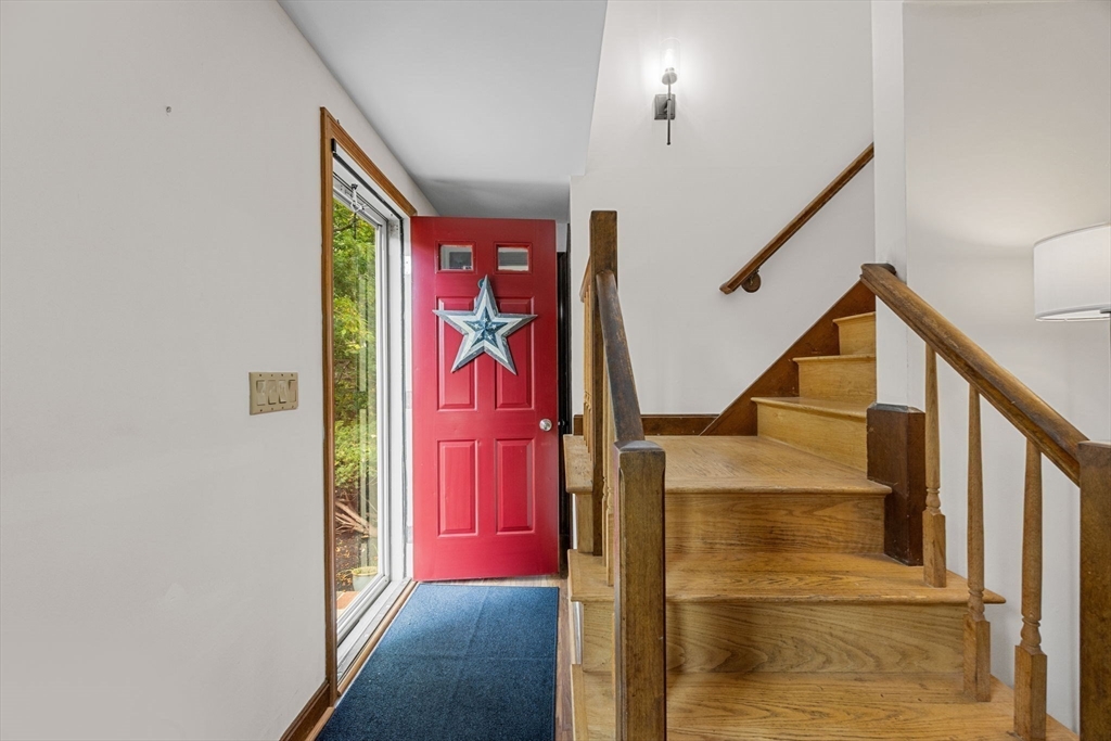 7 Horseshoe Cir
