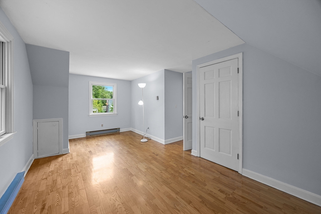 7 Horseshoe Cir