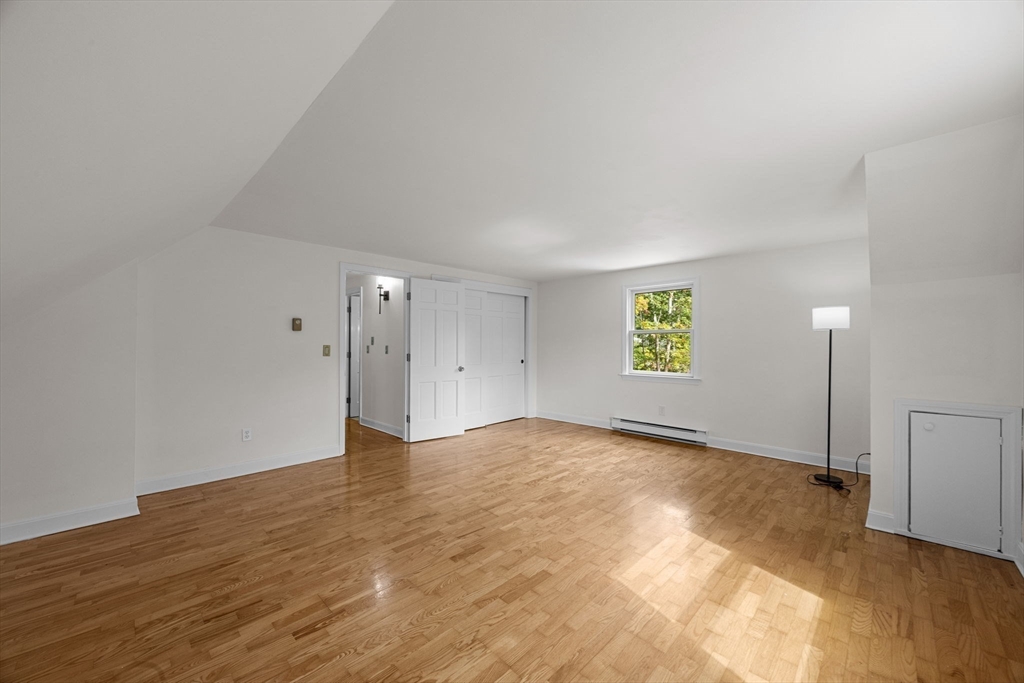 7 Horseshoe Cir
