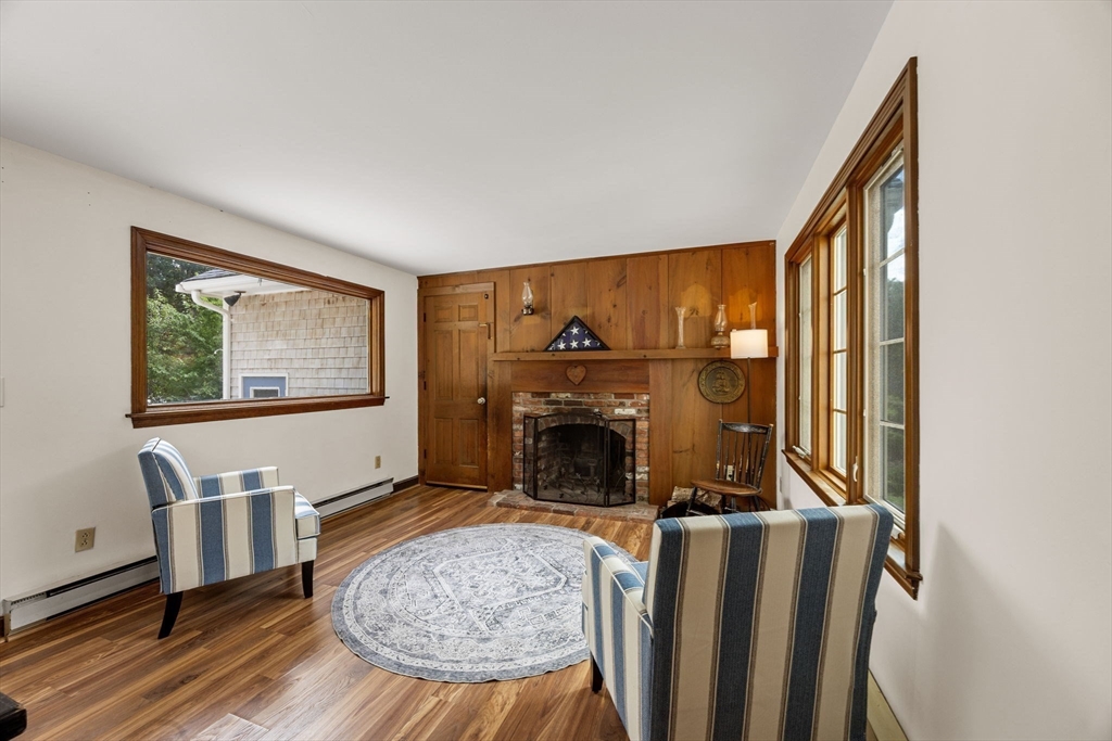 7 Horseshoe Cir