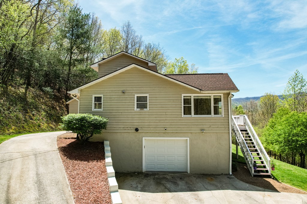888 West Old Murphy Road