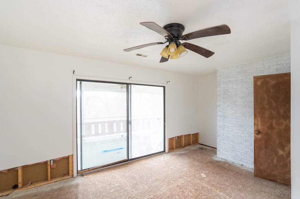 37 Grandview Dr