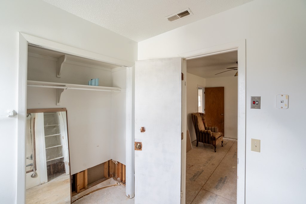 37 Grandview Dr