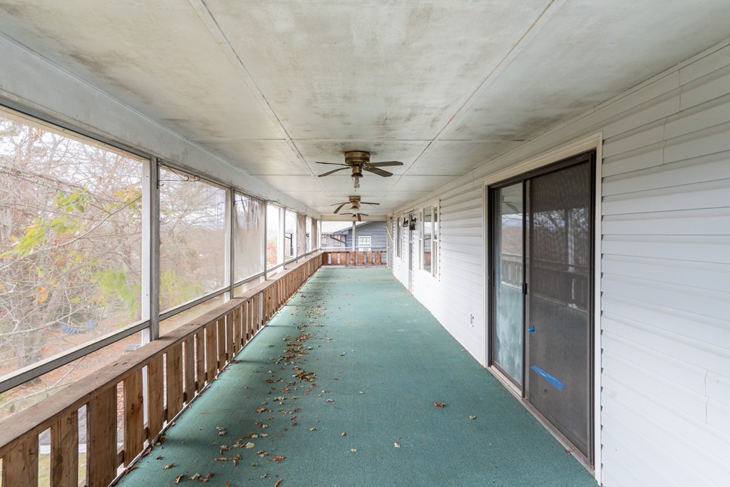 37 Grandview Dr