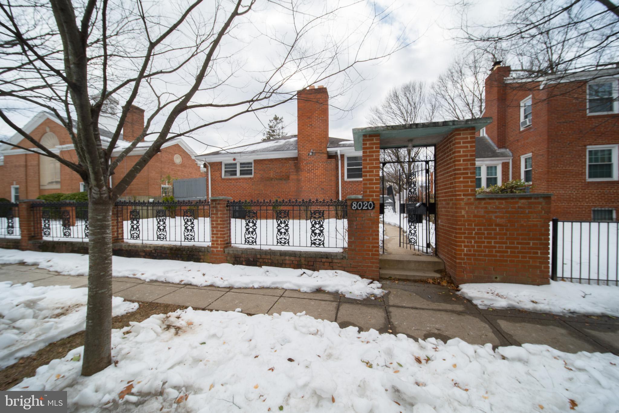 8020 EASTERN AVENUE NW