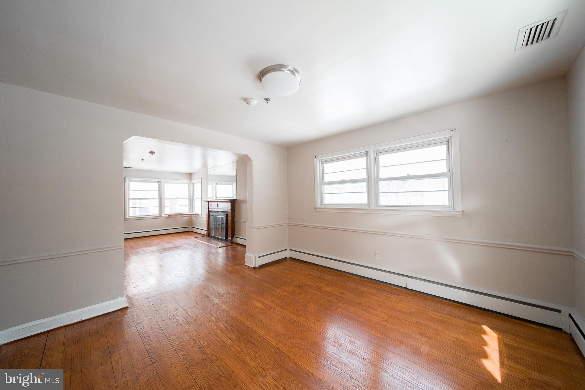 8020 EASTERN AVENUE NW