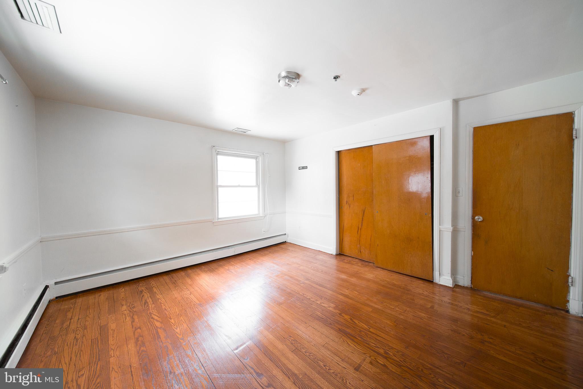 8020 EASTERN AVENUE NW