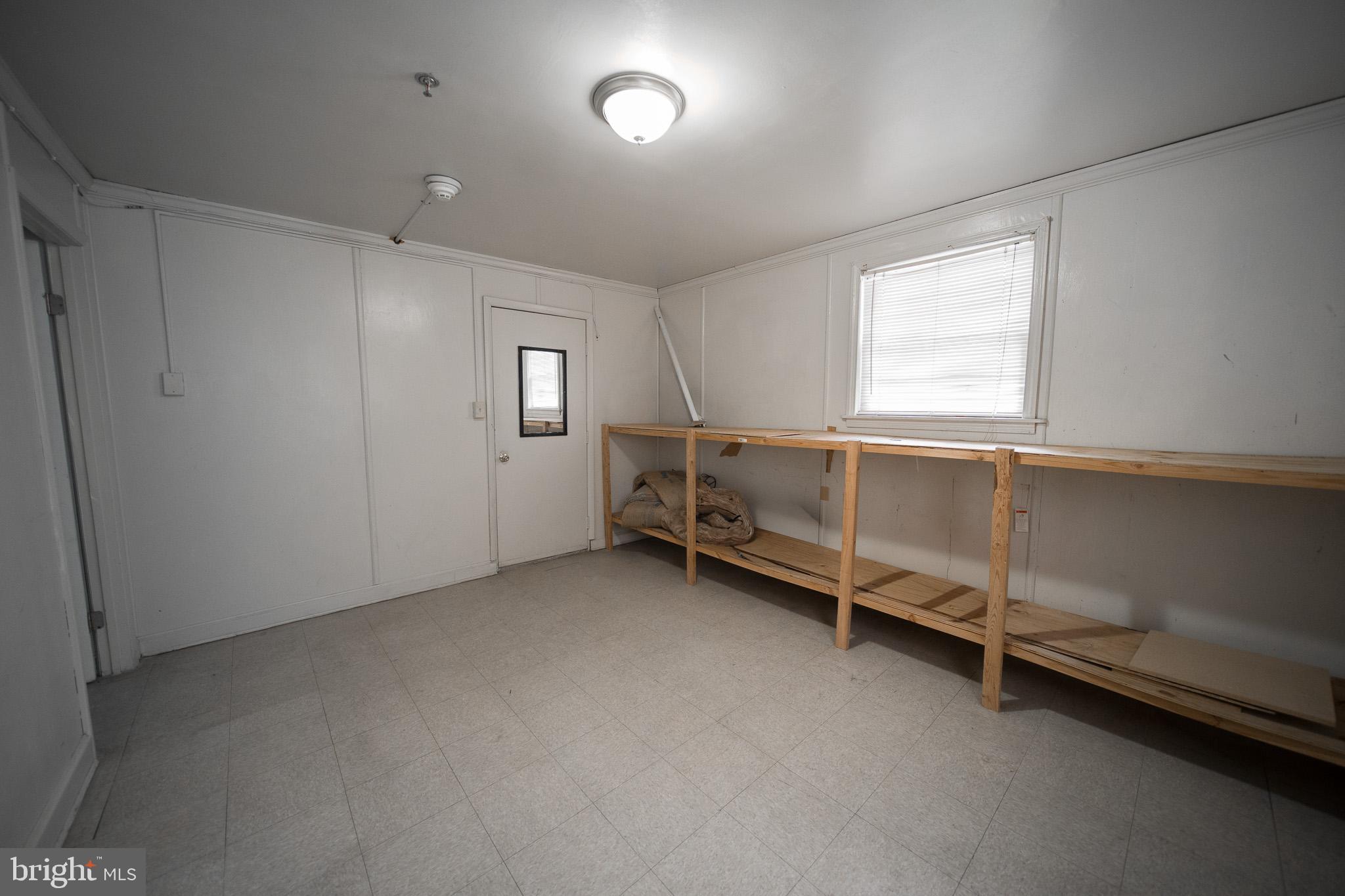 8020 EASTERN AVENUE NW