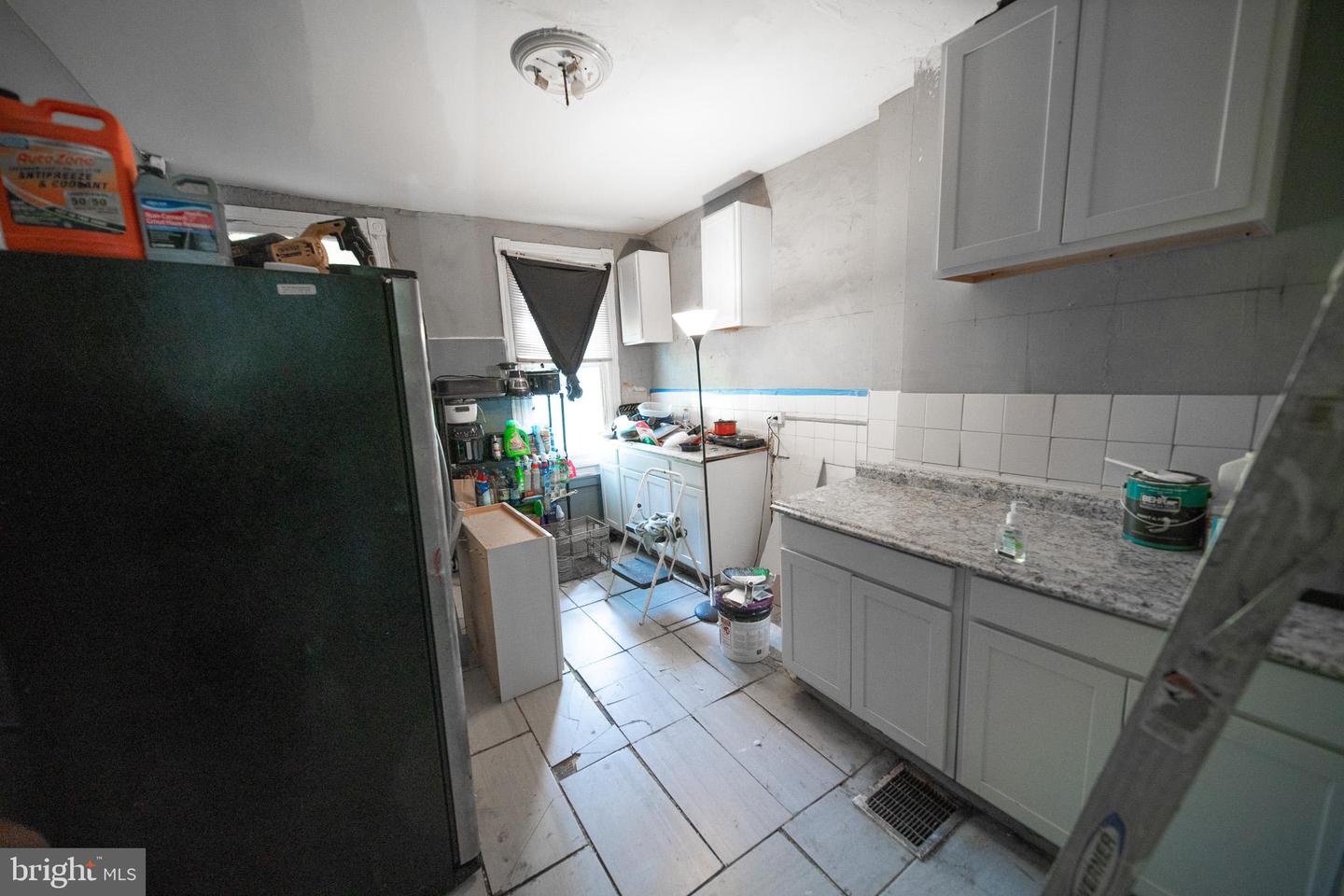 2869 Woodbrook Ave