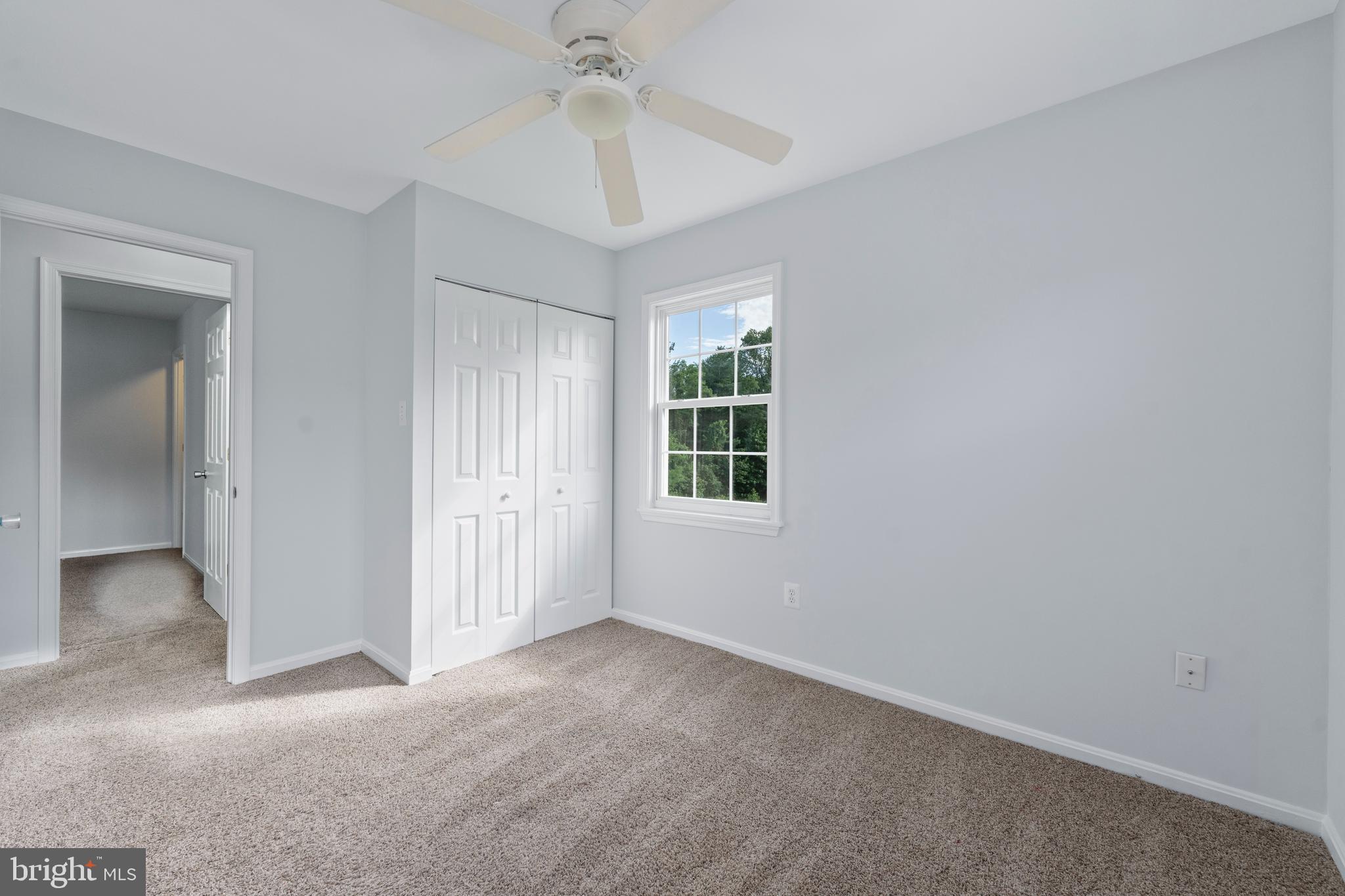 829 Laurel Ln