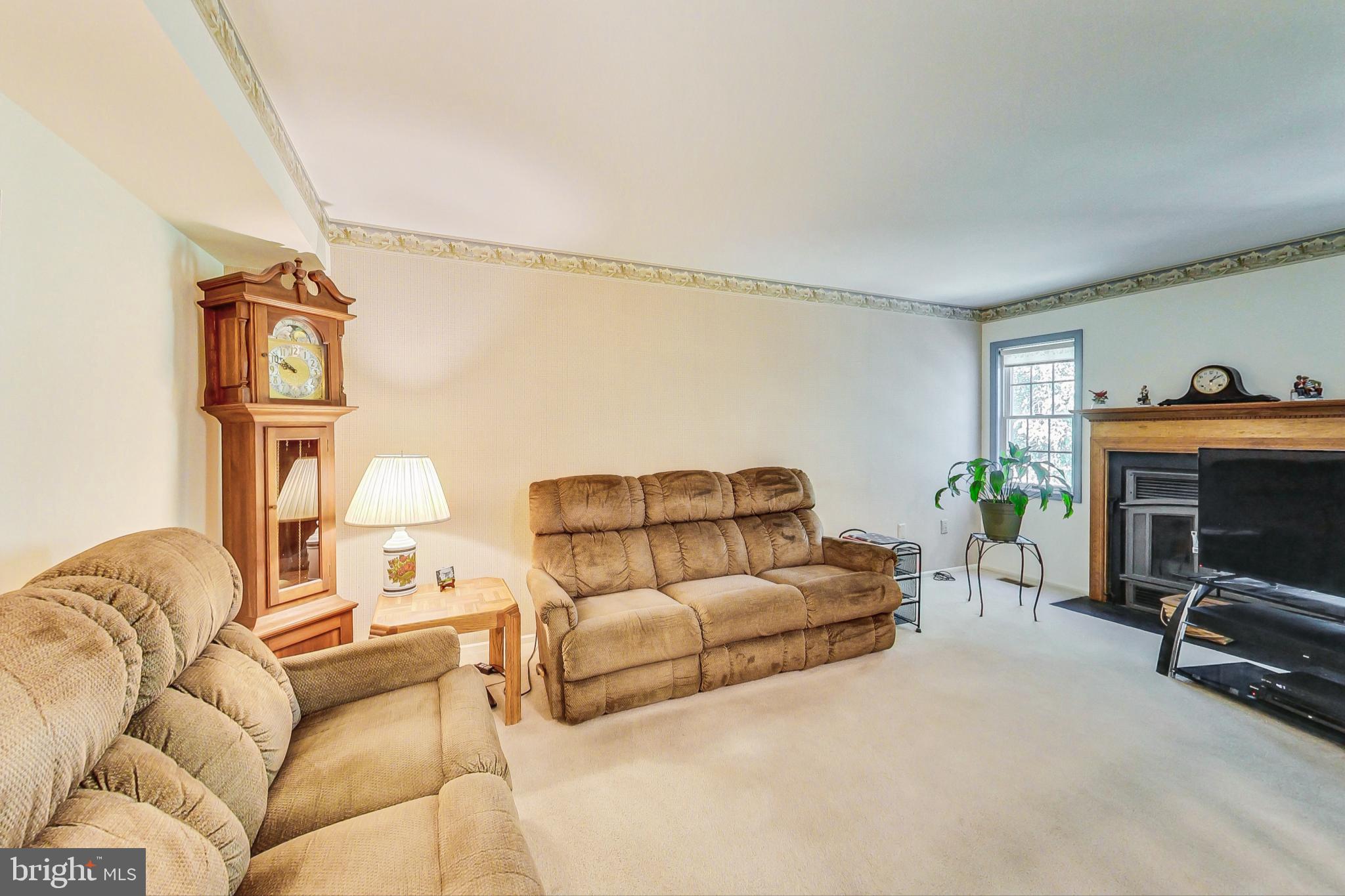 6333 Porcupine Ct
