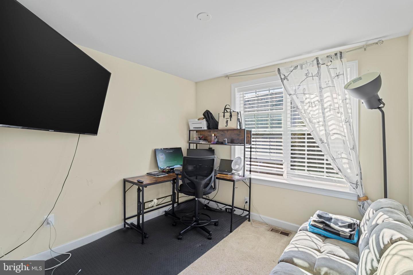 2126 Garden Grove LANE