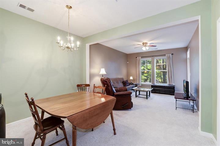 1321 Karen BOULEVARD Unit: 208