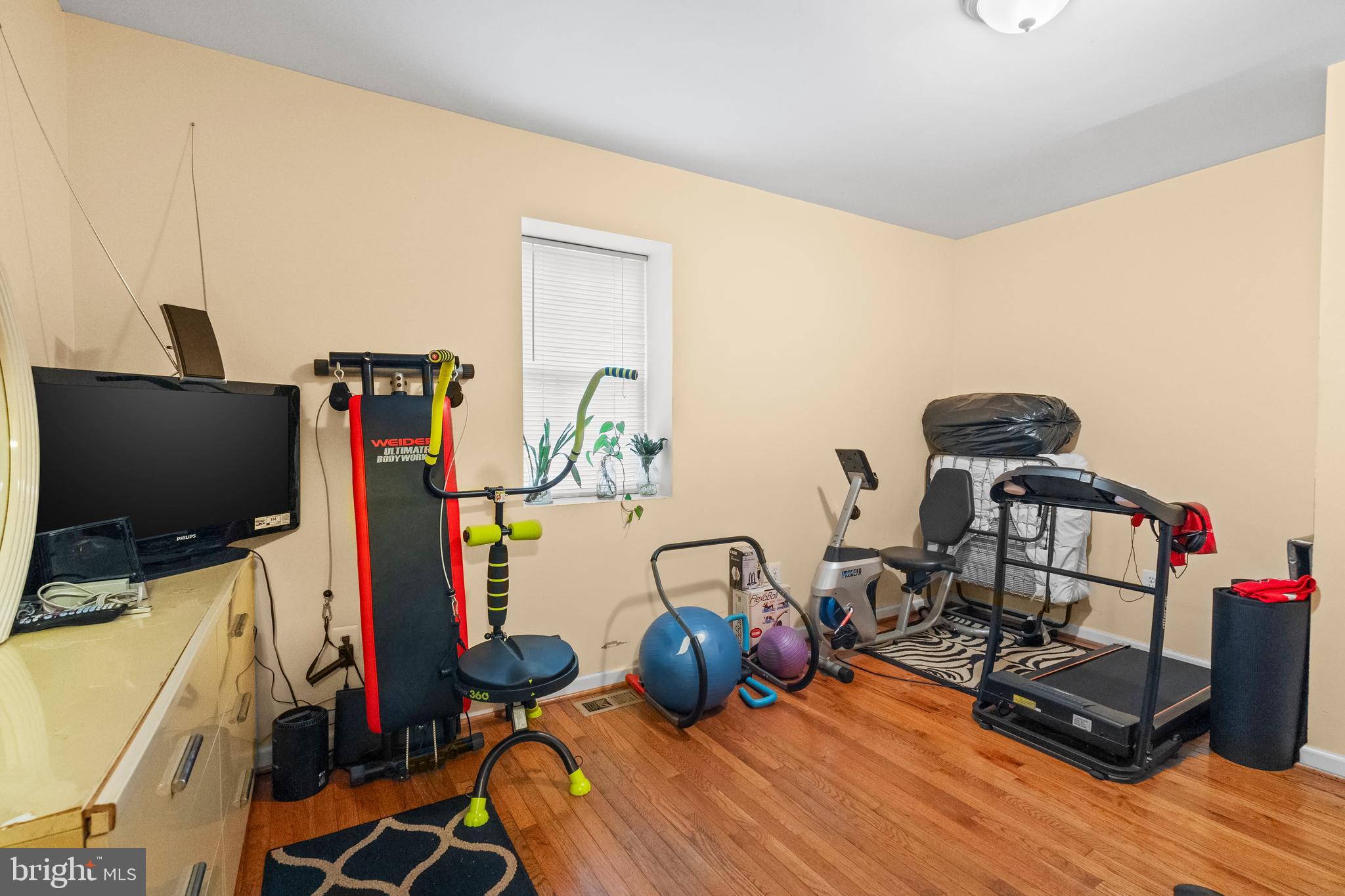 1400 Dunbar Oaks Dr