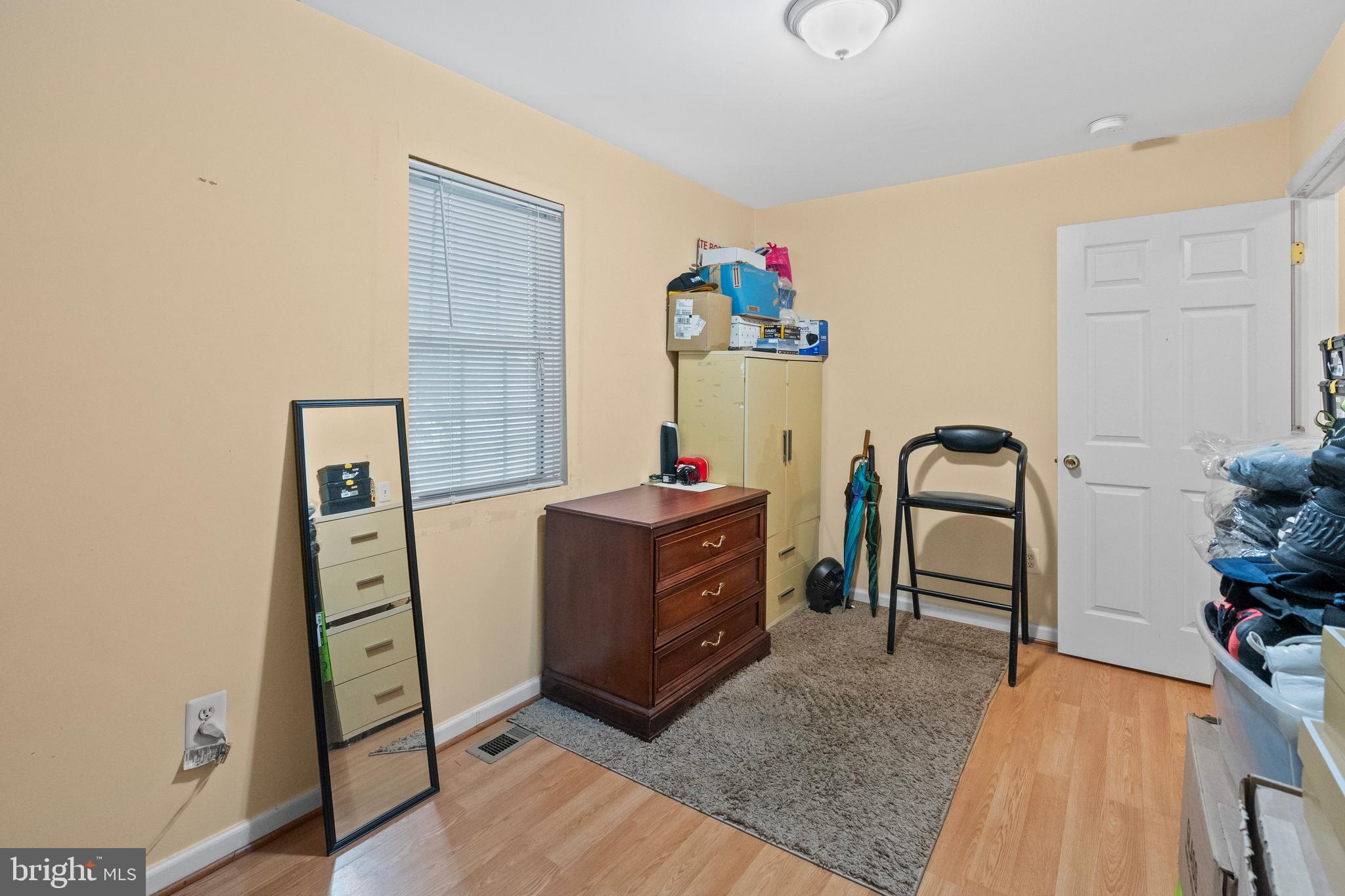 1400 Dunbar Oaks Dr
