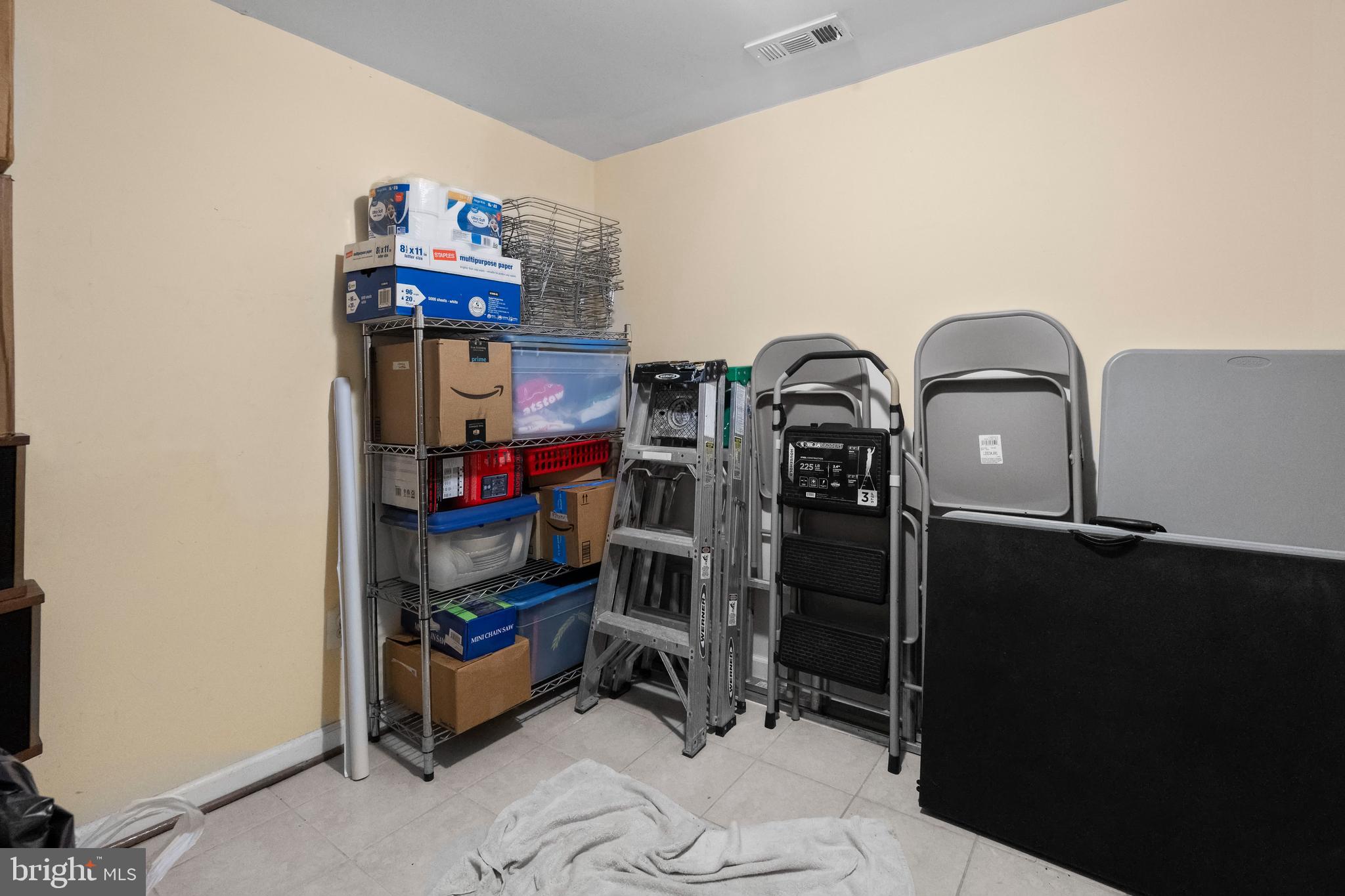 1400 Dunbar Oaks Dr