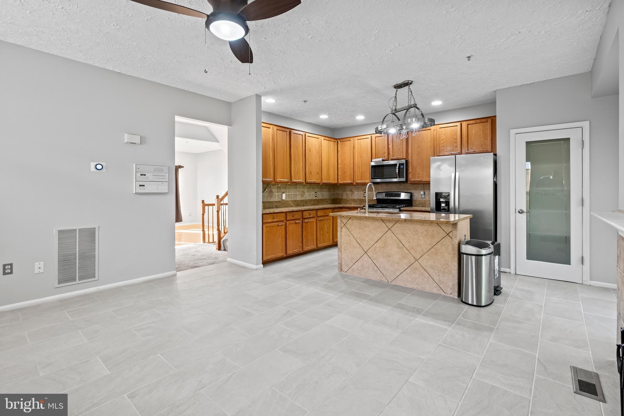 7818 Heartwood Ln