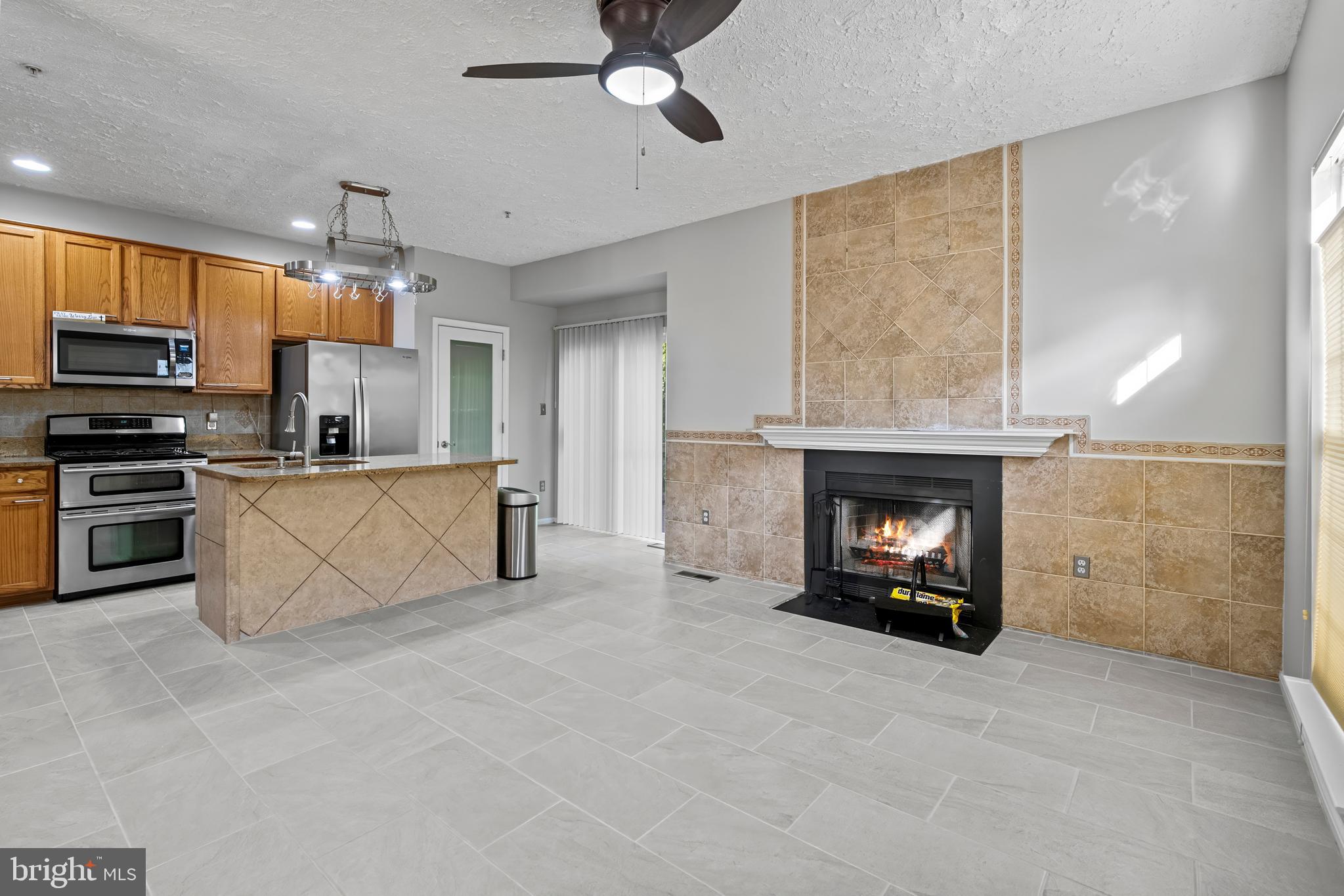 7818 Heartwood Ln