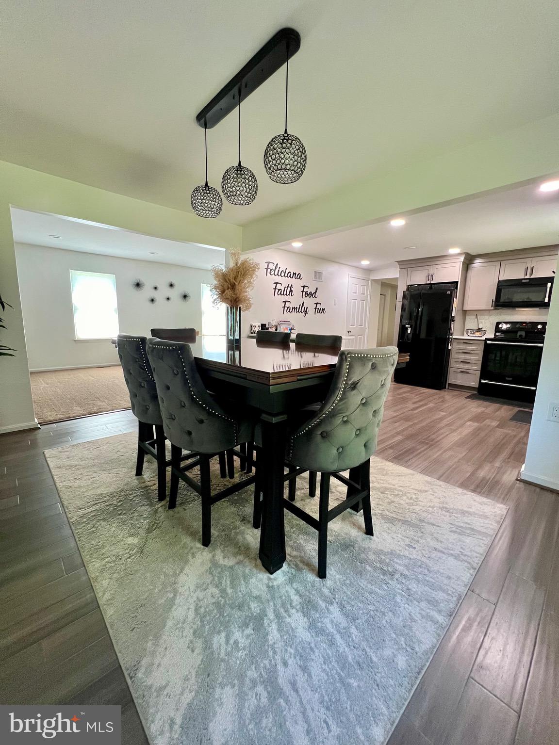 117 Eagle Head Dr