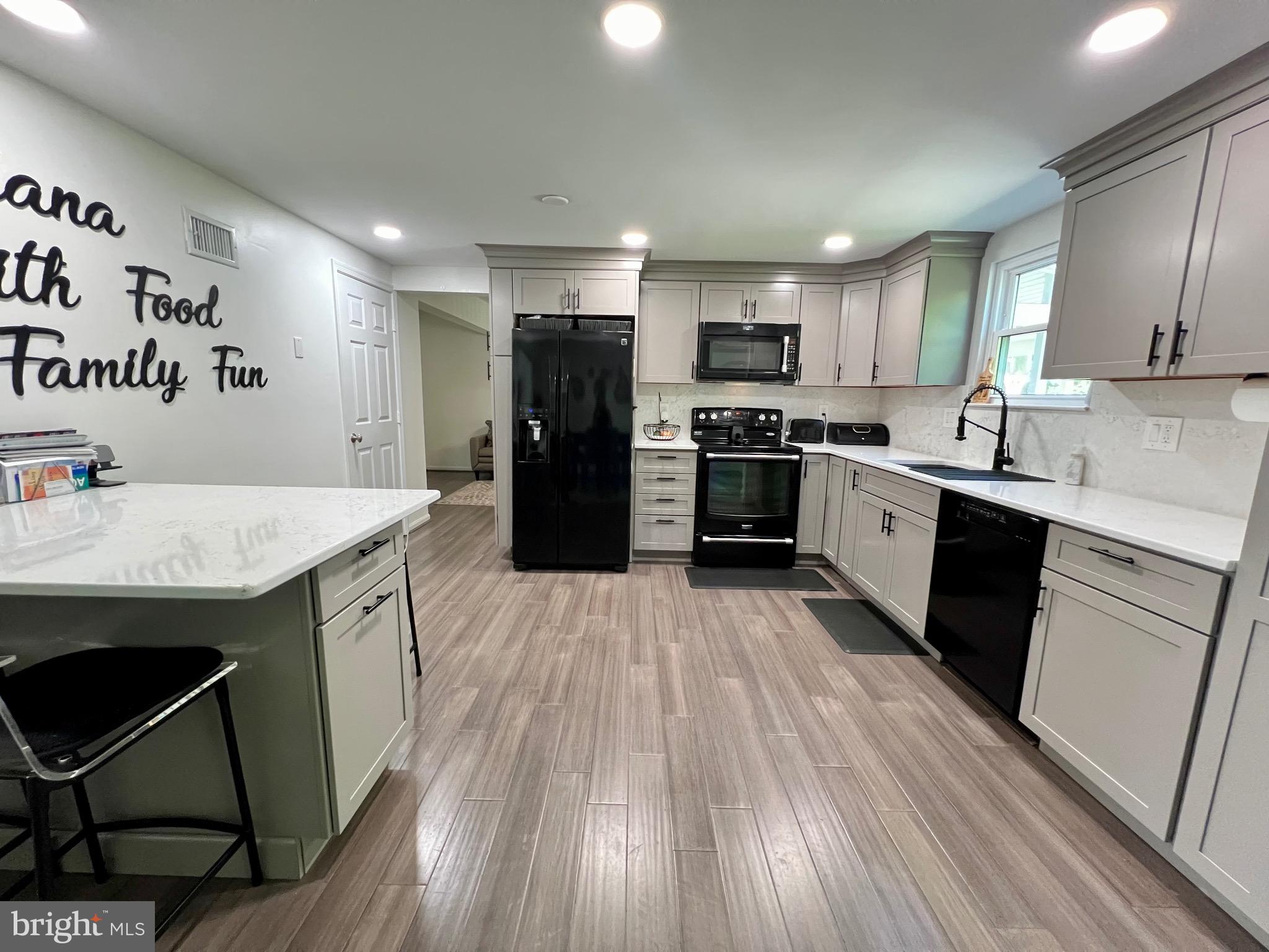 117 Eagle Head Dr