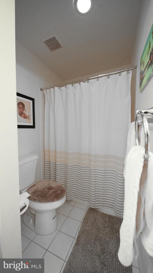 410 Prairie Ct