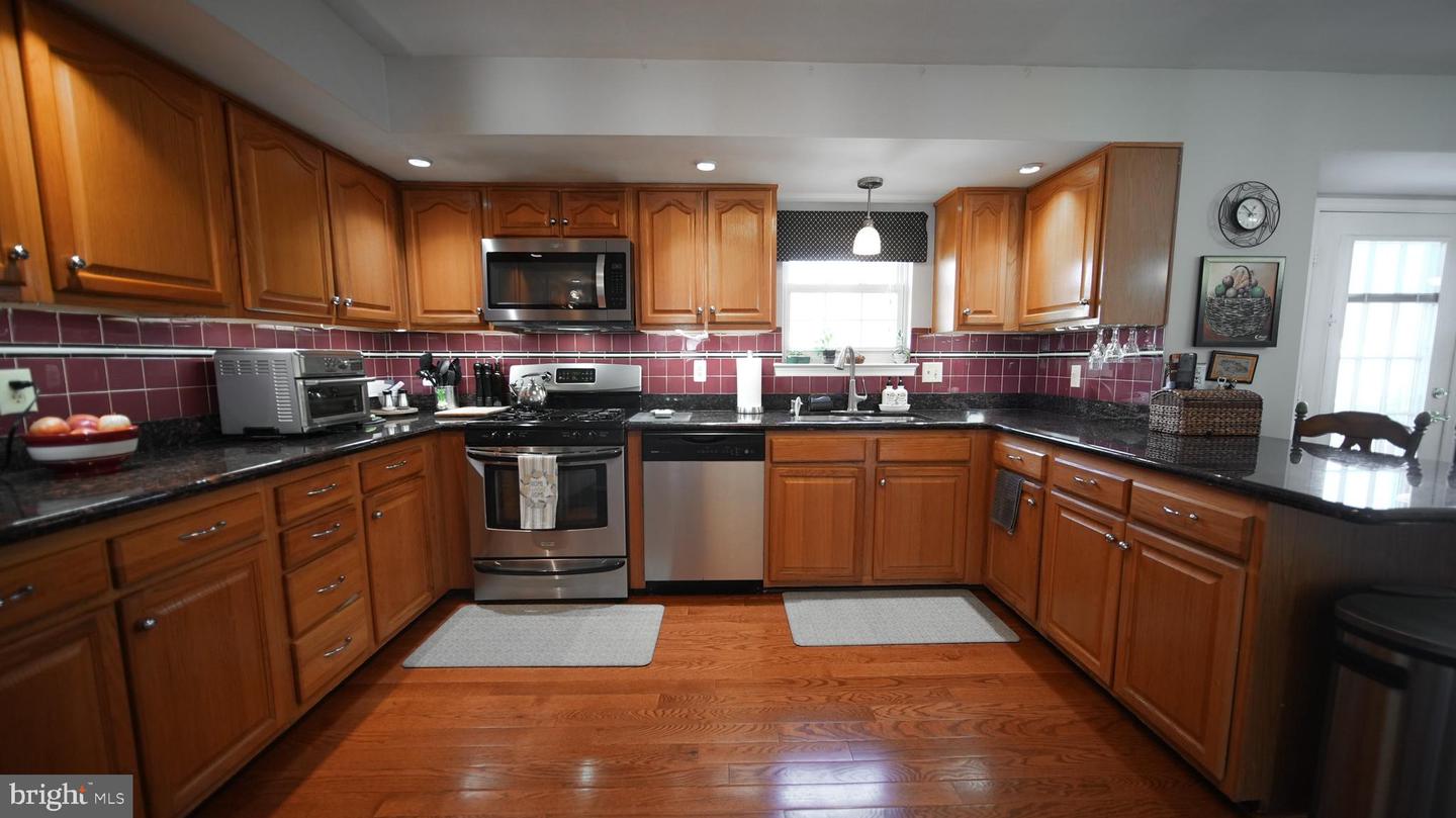 410 Prairie Ct